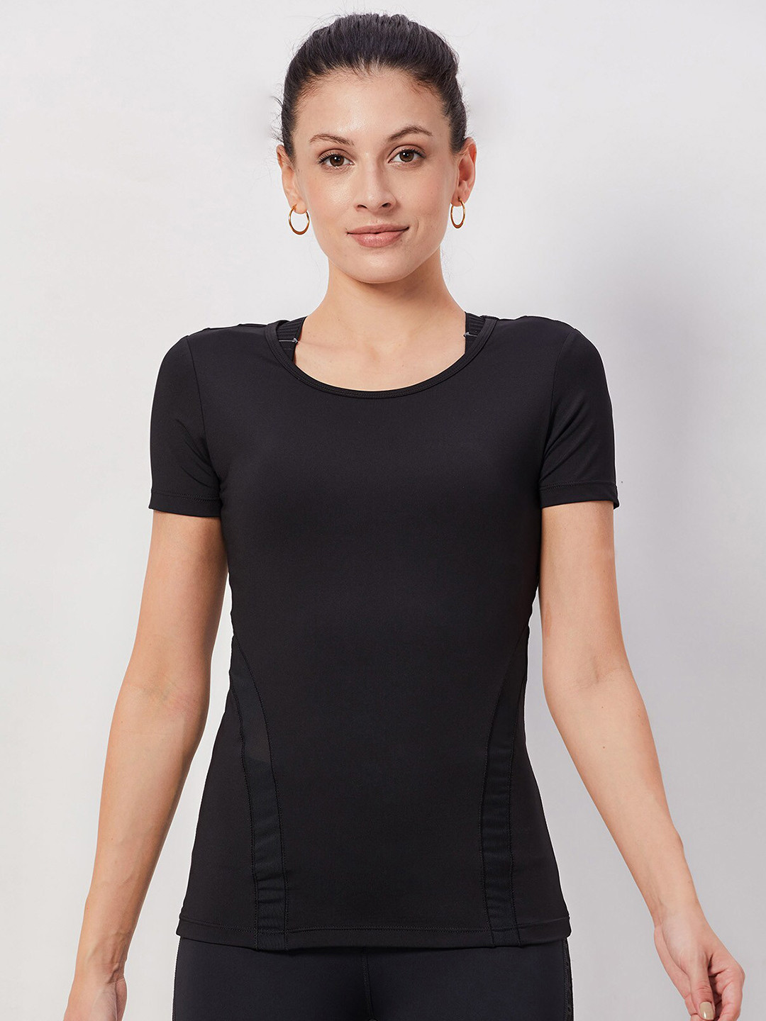 SEEQ Women Black Moisture Wicking Slim Fit Training or Gym T-shirt