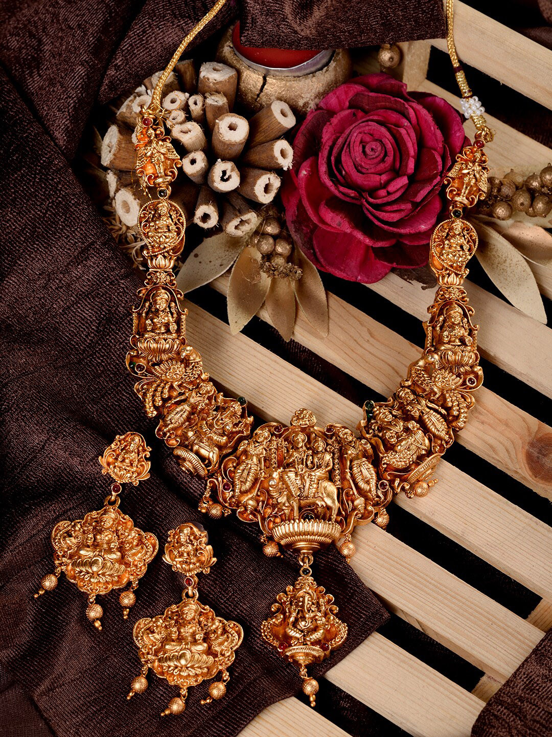 Saraf RS Jewellery Gold-Plated Exquisite Temple Jewellery Set