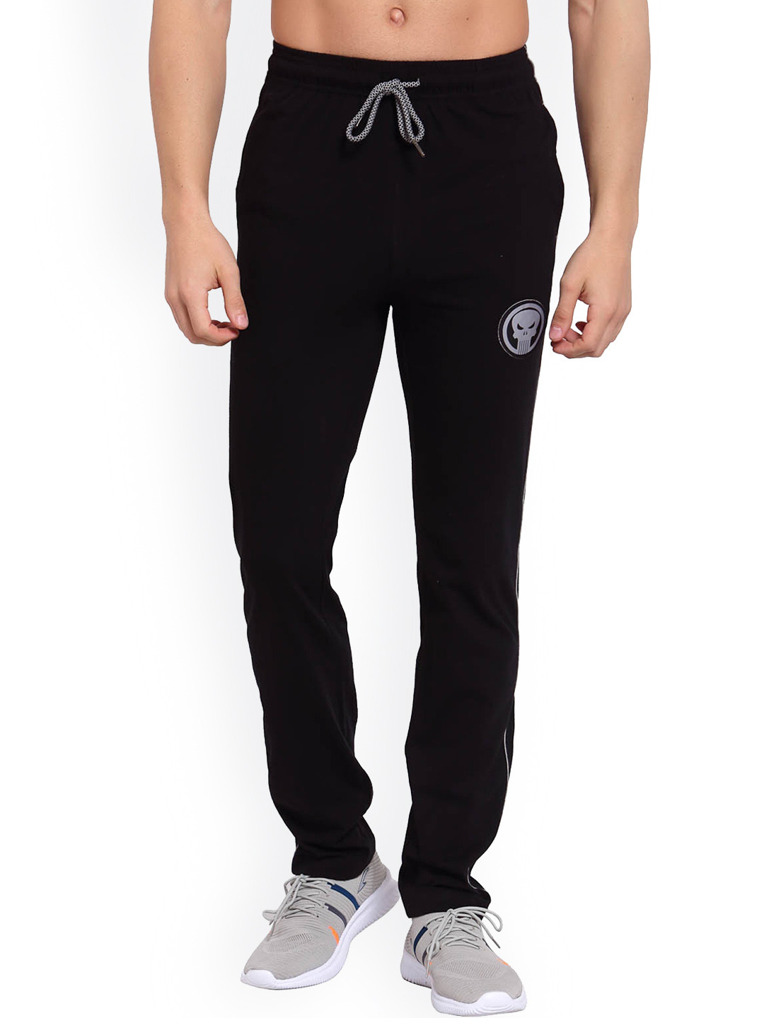 Sporto Men Black Solid Marvel Punisher Applique Sports Track Pant