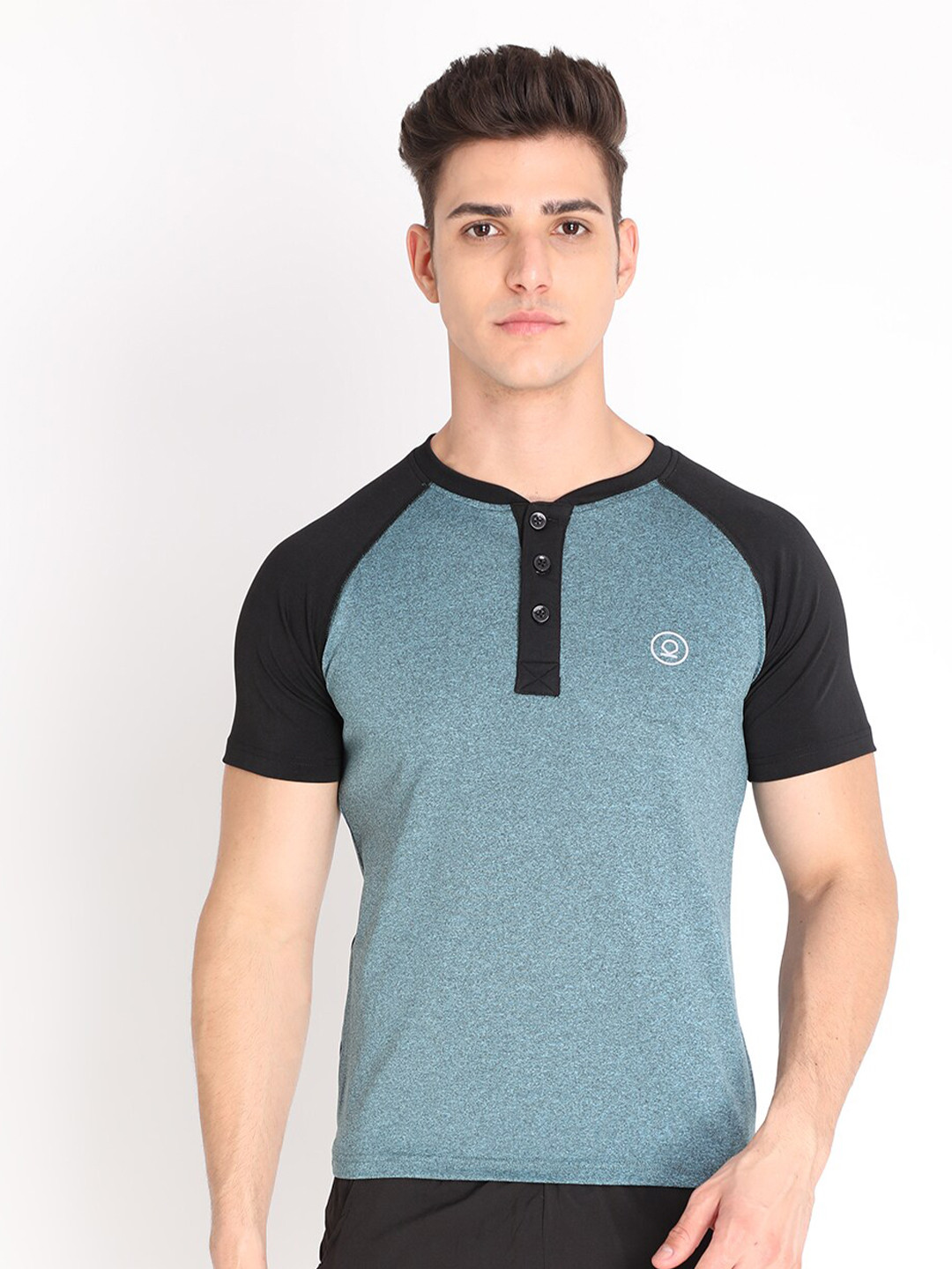 CHKOKKO Men Sea Green & Black Henley Neck Outdoor T-shirt