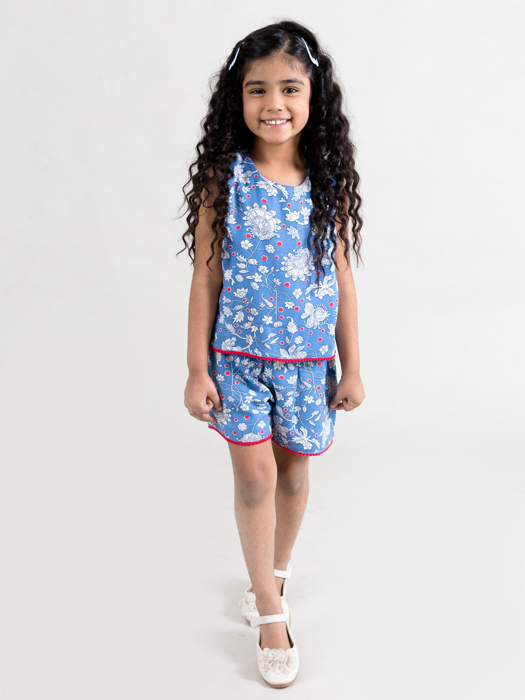 Fairies Forever Girls Blue & White Printed Cotton Capri Jumpsuit
