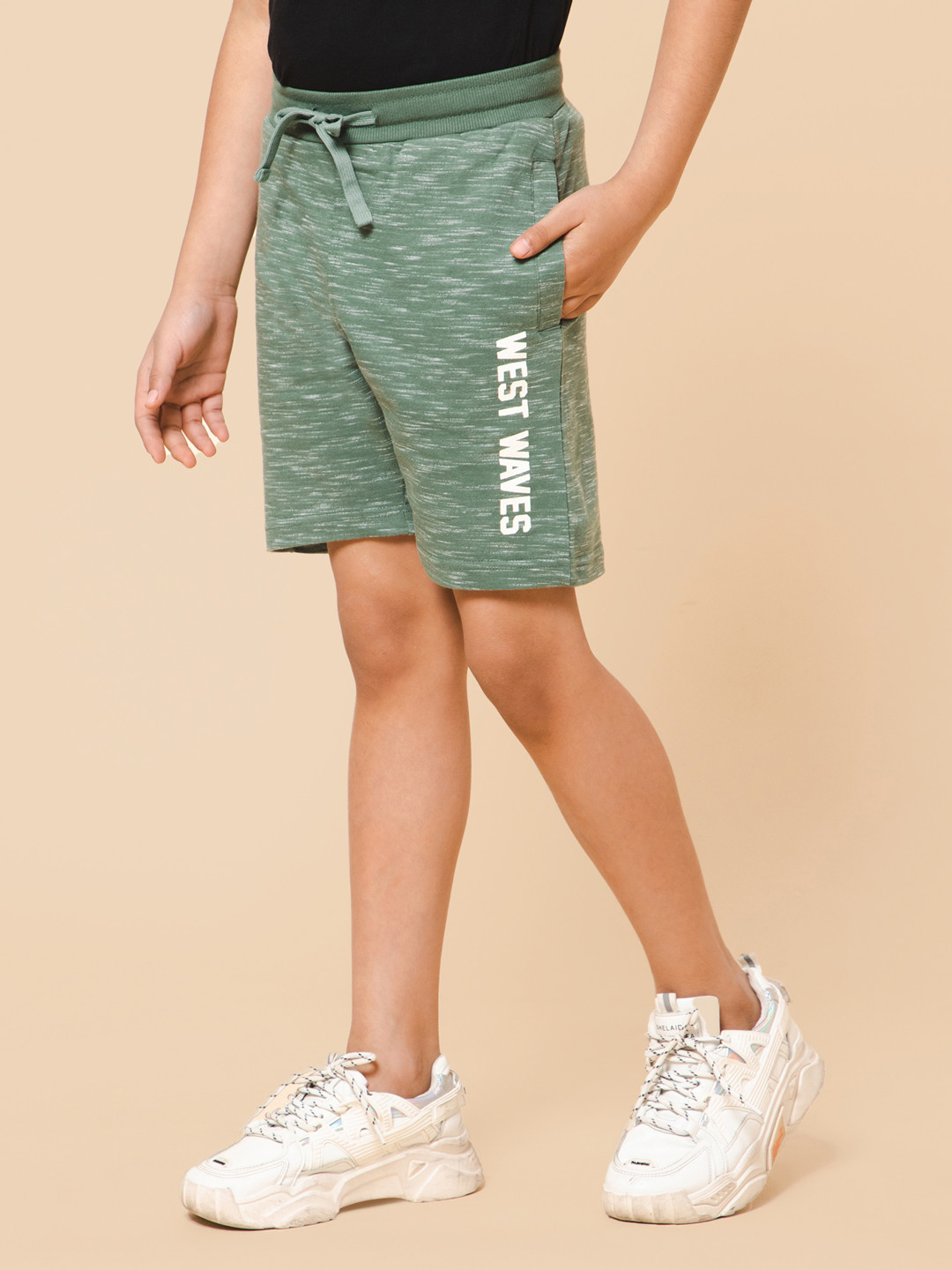 Alan Jones Boys Green Printed Outdoor Shorts