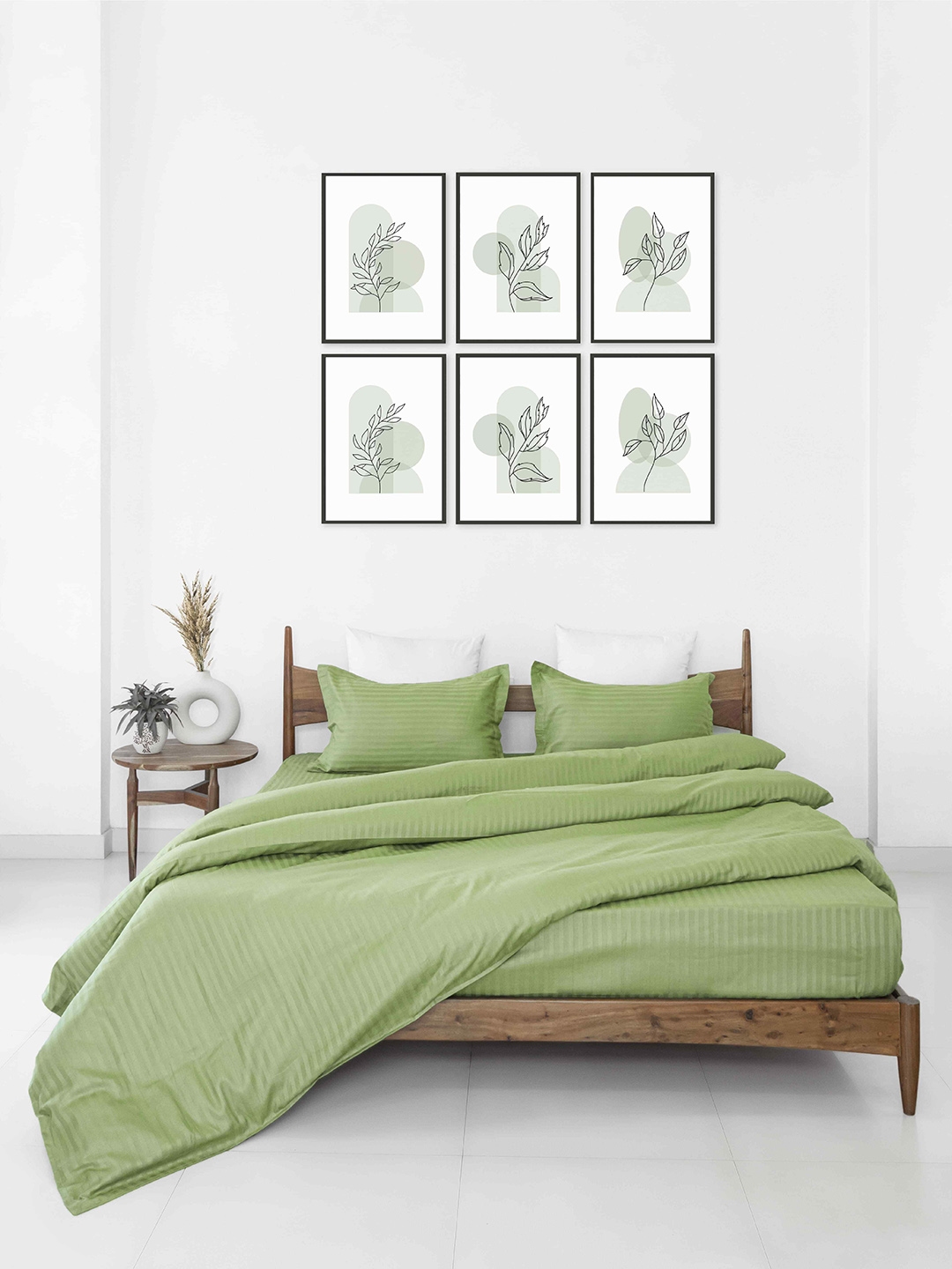 Clasiko Green 220 TC Double Bed Duvet Cover With 2 Pillow Covers