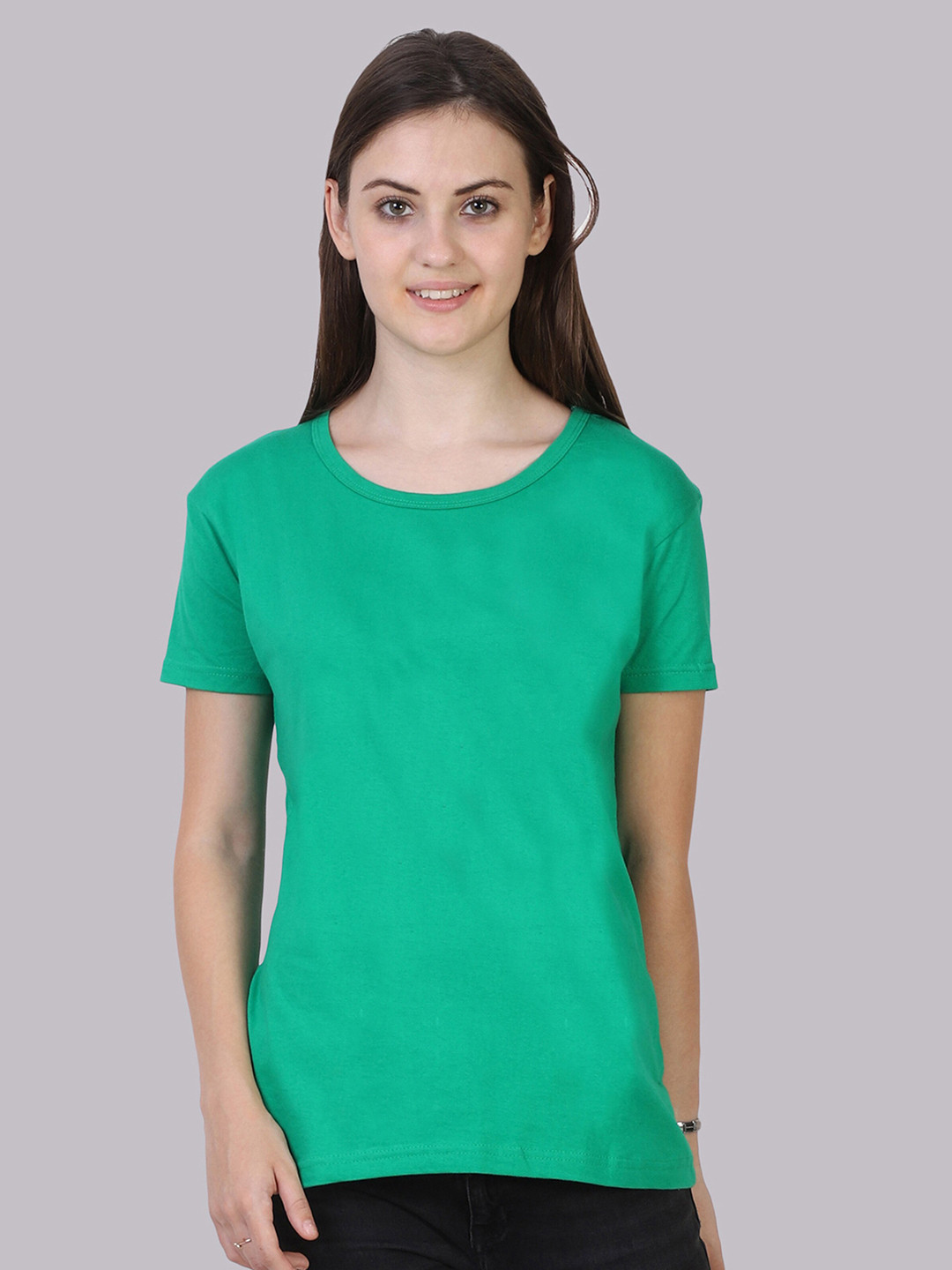 Fleximaa Women Green Solid Running T-shirt