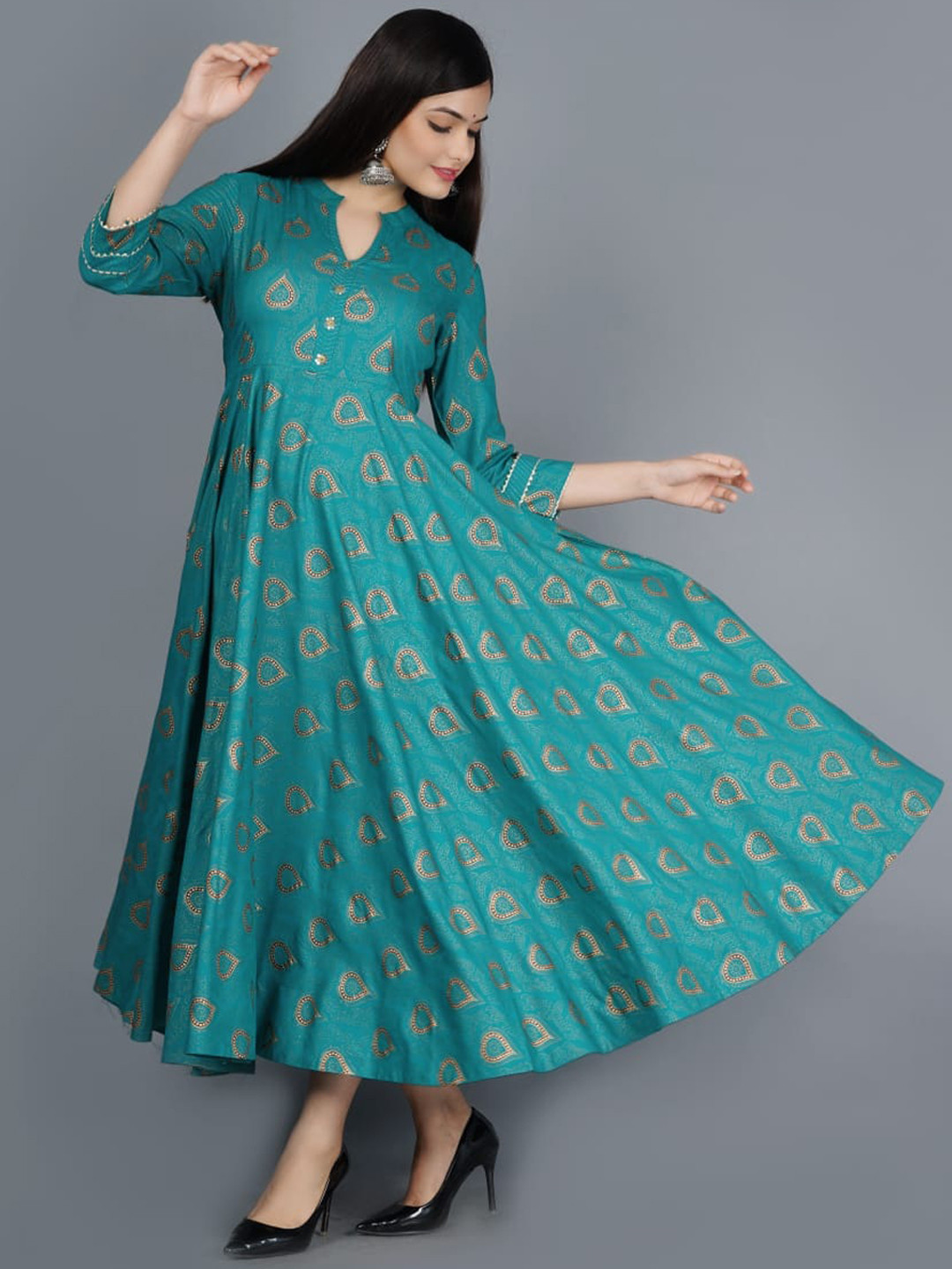 KALINI Women Green Ethnic Motifs Embroidered Keyhole Neck Flared Sleeves Anarkali Kurta
