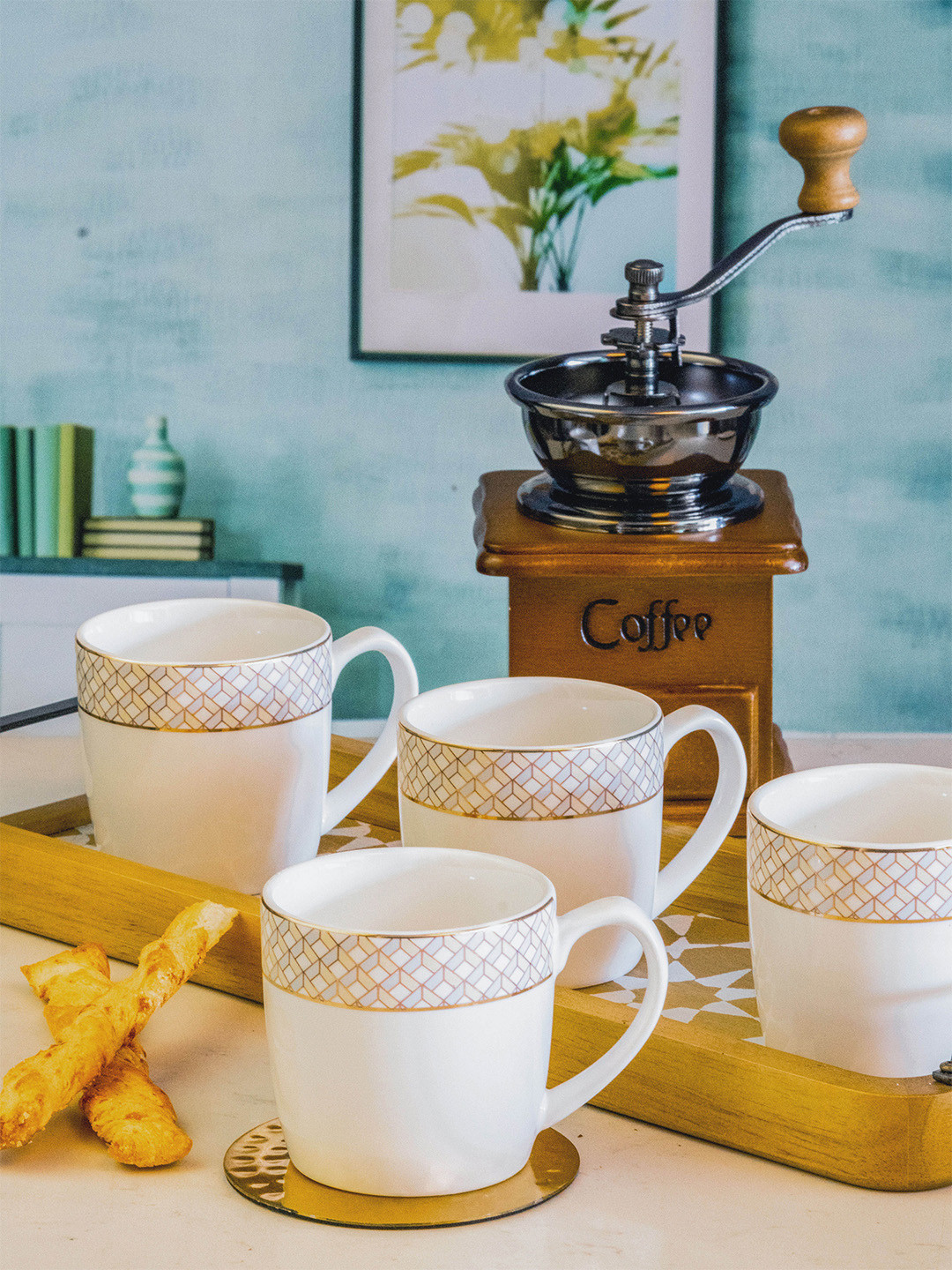 White Set of 6 Gold White & Gold-Toned Printed Porcelain Glossy Cups