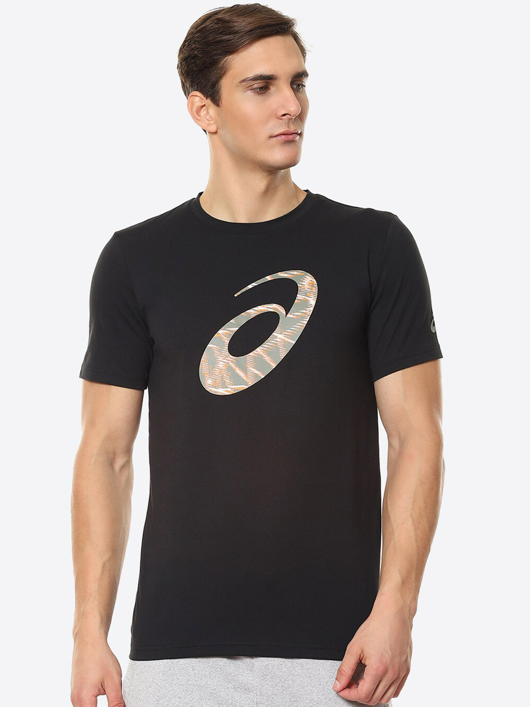 ASICS Men Black Printed Training or Gym Cotton T-shirt M SEASONAL PRINT SS