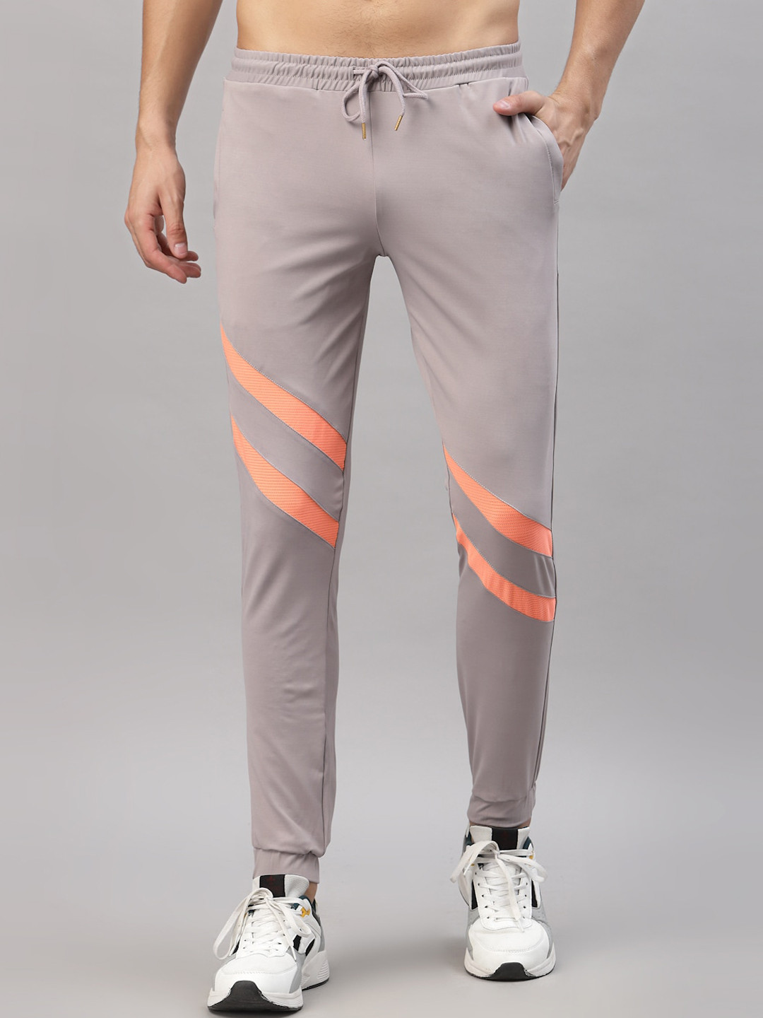 JUMP USA Men Lavender-Colored Solid Slim Fit Active Wear Joggers