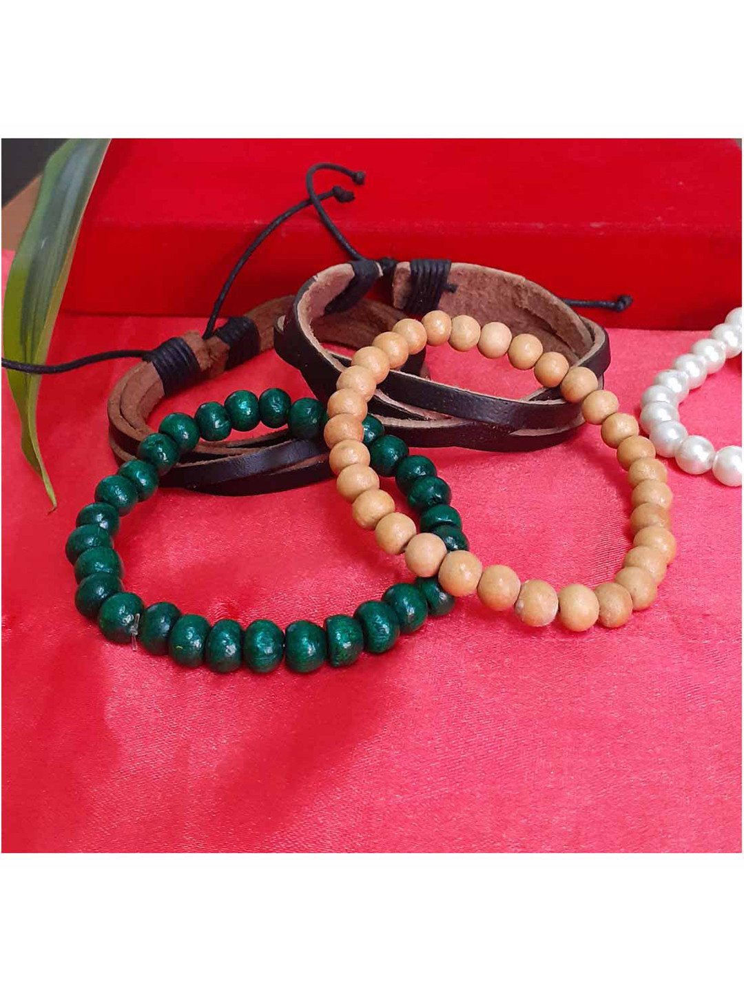 RICH AND FAMOUS Men 4 Black & Beige Leather Wraparound Bracelet