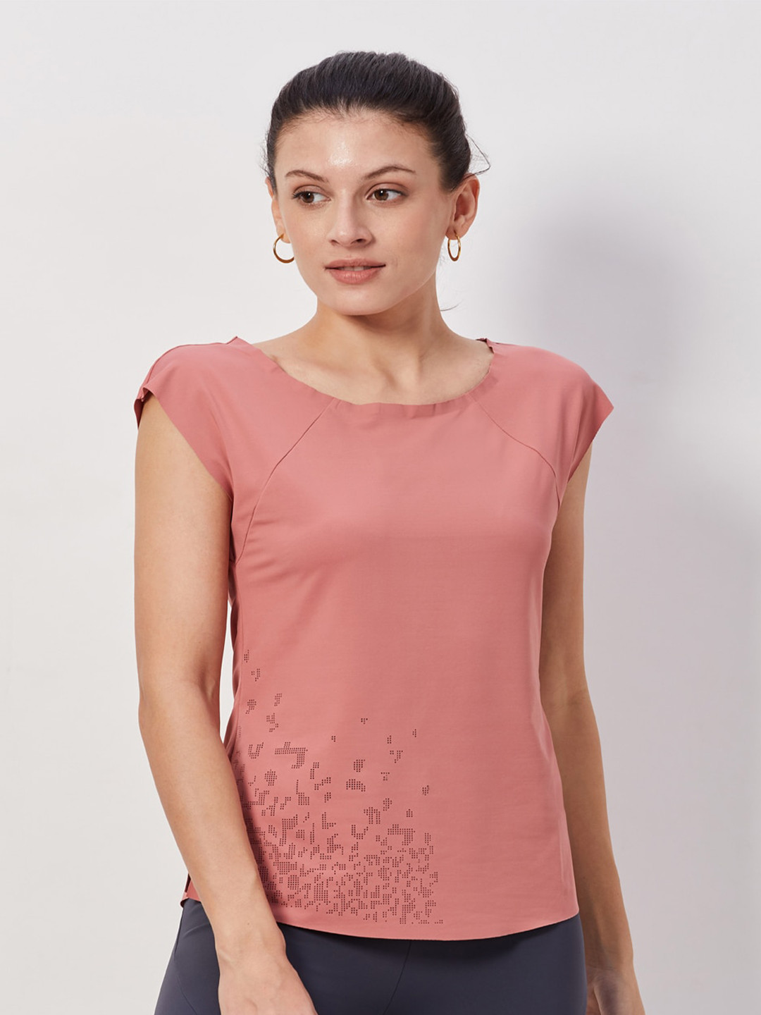 SEEQ Women Coral Printed Moisture Wicking Training or Gym T-shirt