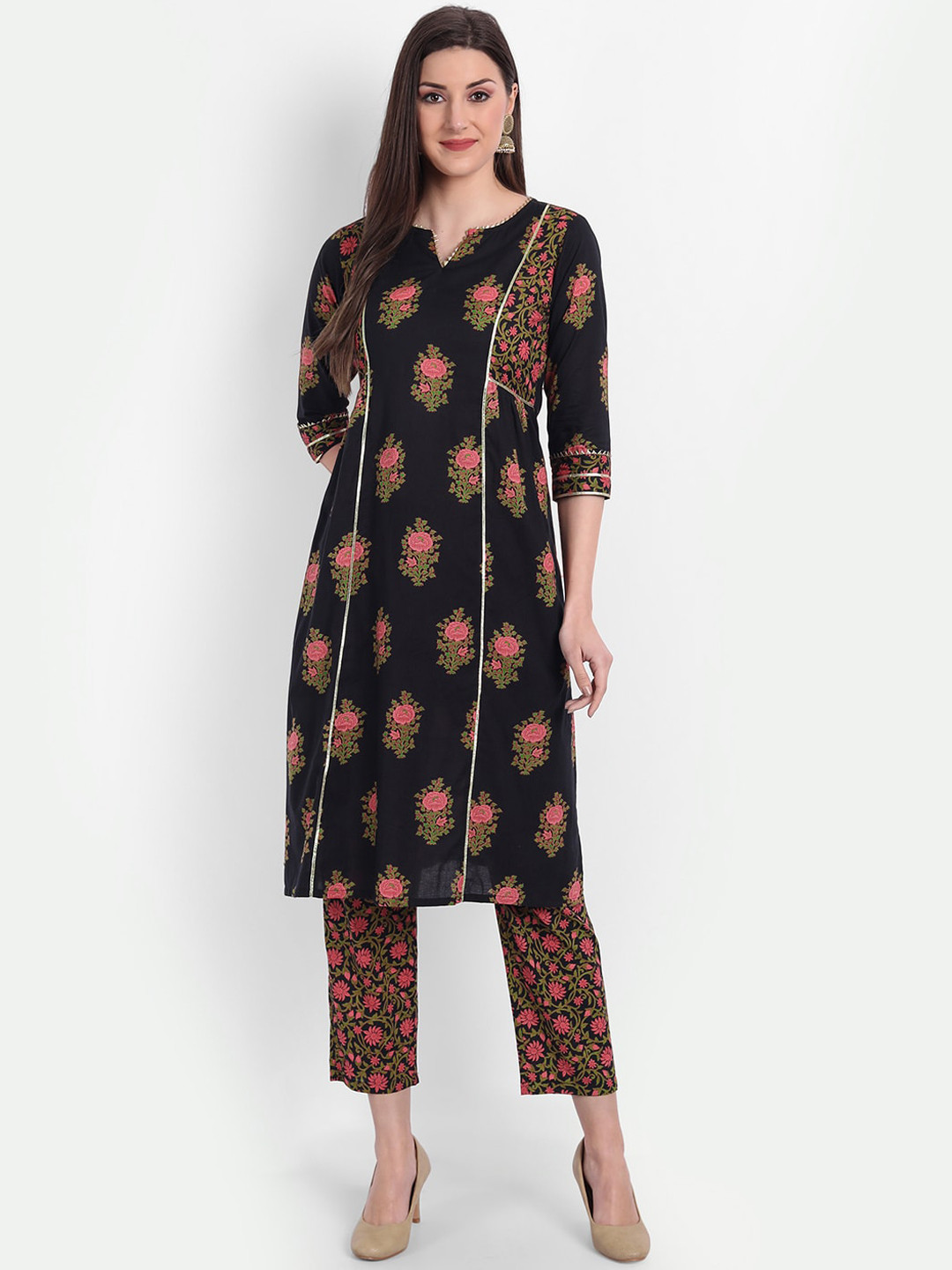HK colours of fashion Women Black Printed Gotta Patti Pure Cotton Kurta with Trousers