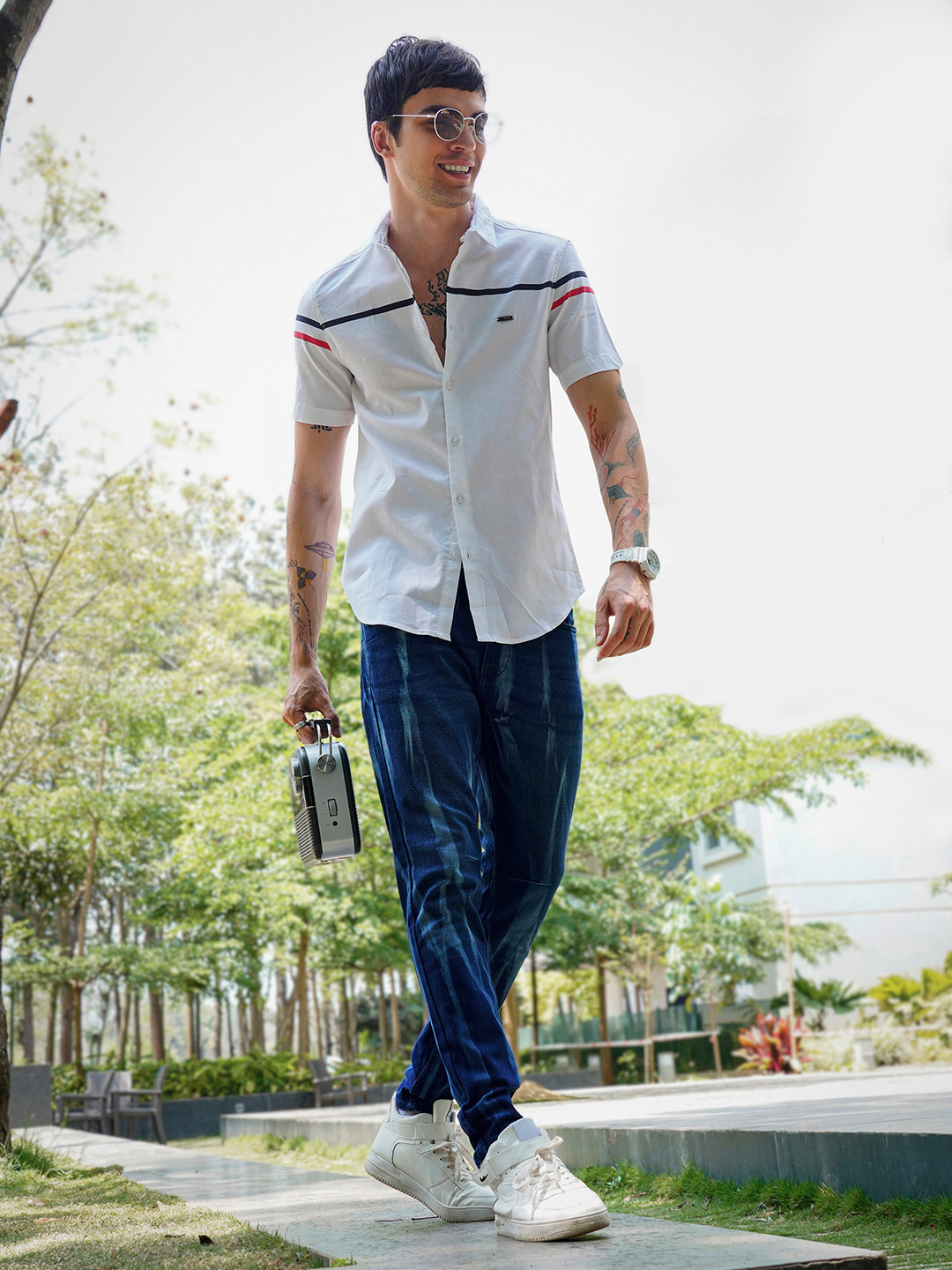 The Indian Garage Co Men White Solid Striped Detail Classic Casual Shirt