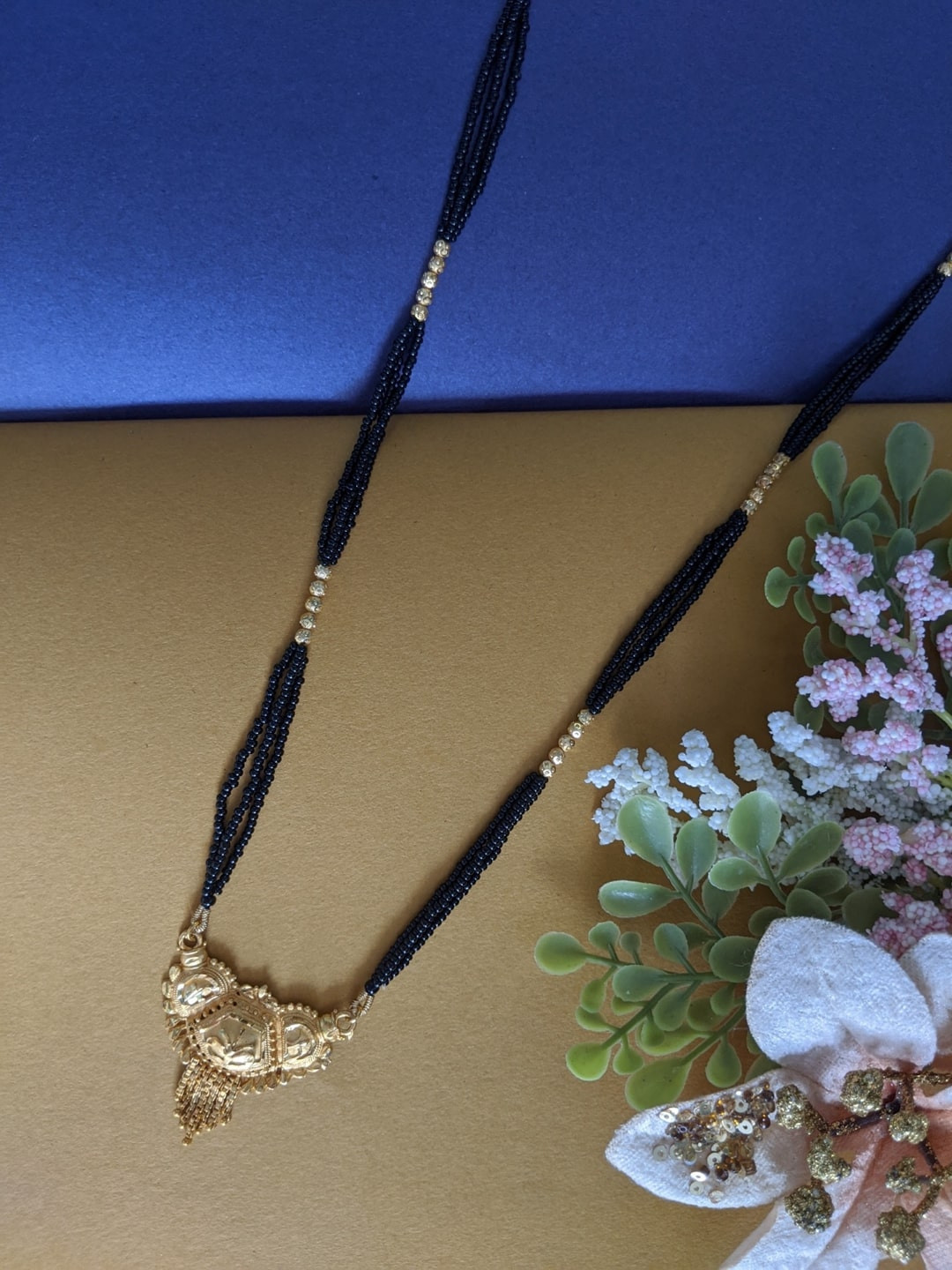 Digital Dress Room Women Black Mangalsutra