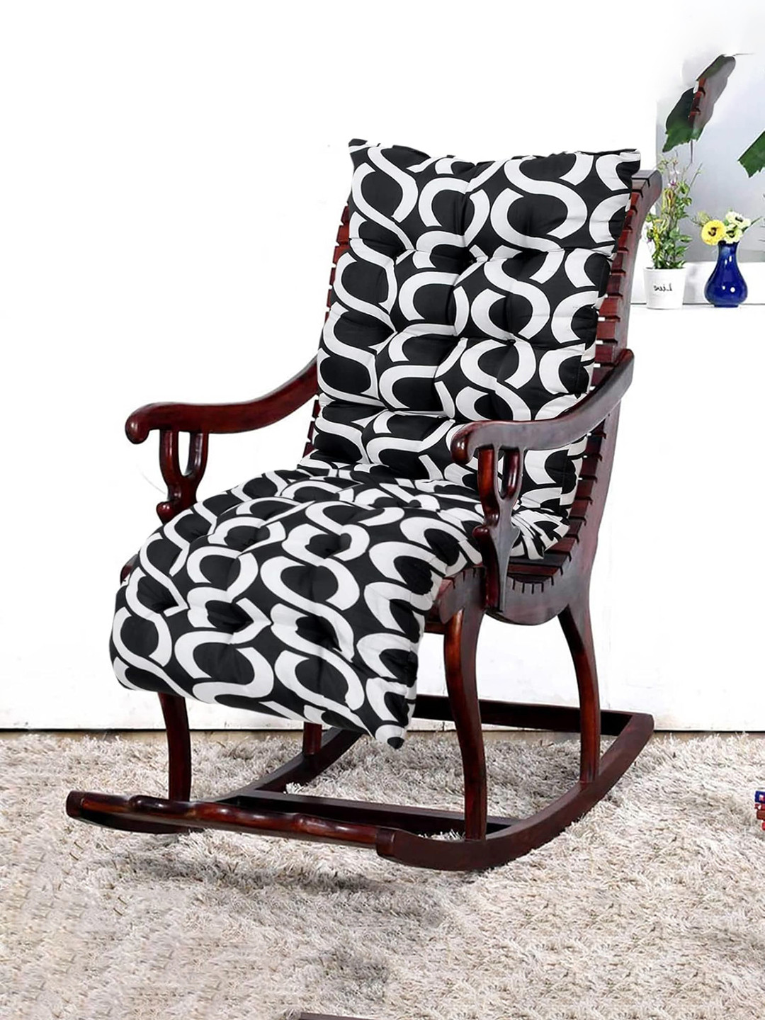 Kuber Industries Black Abstract Printed Fibre Back & Sea Chair Cushion