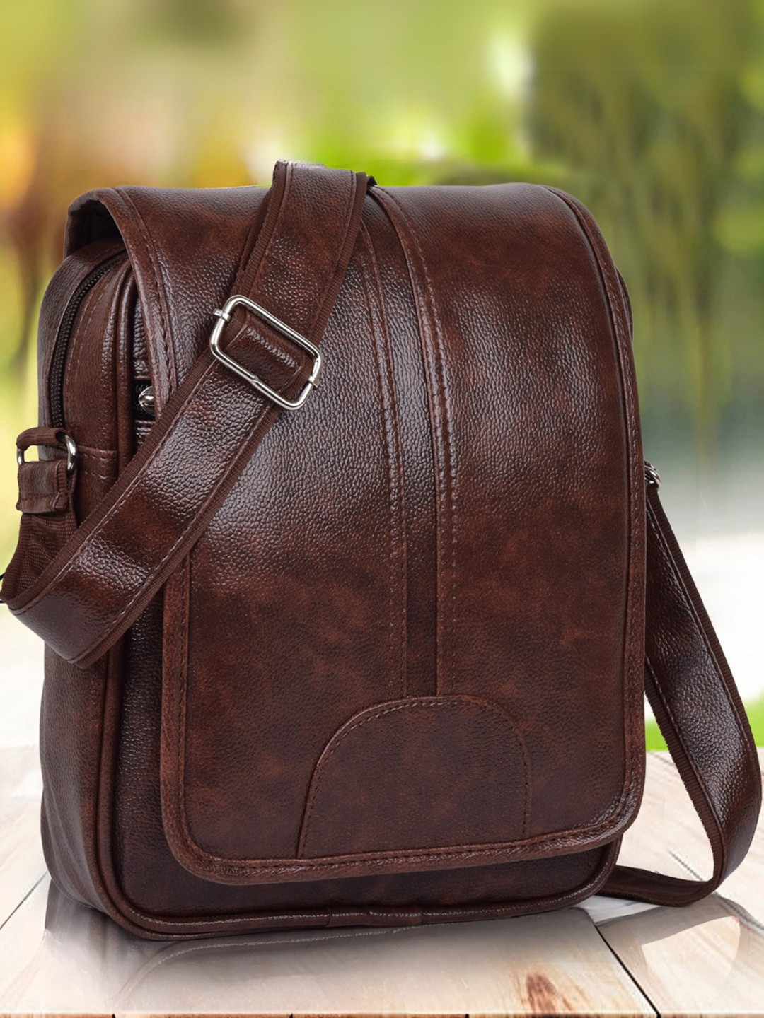 Martucci Unisex Brown Messenger Bag