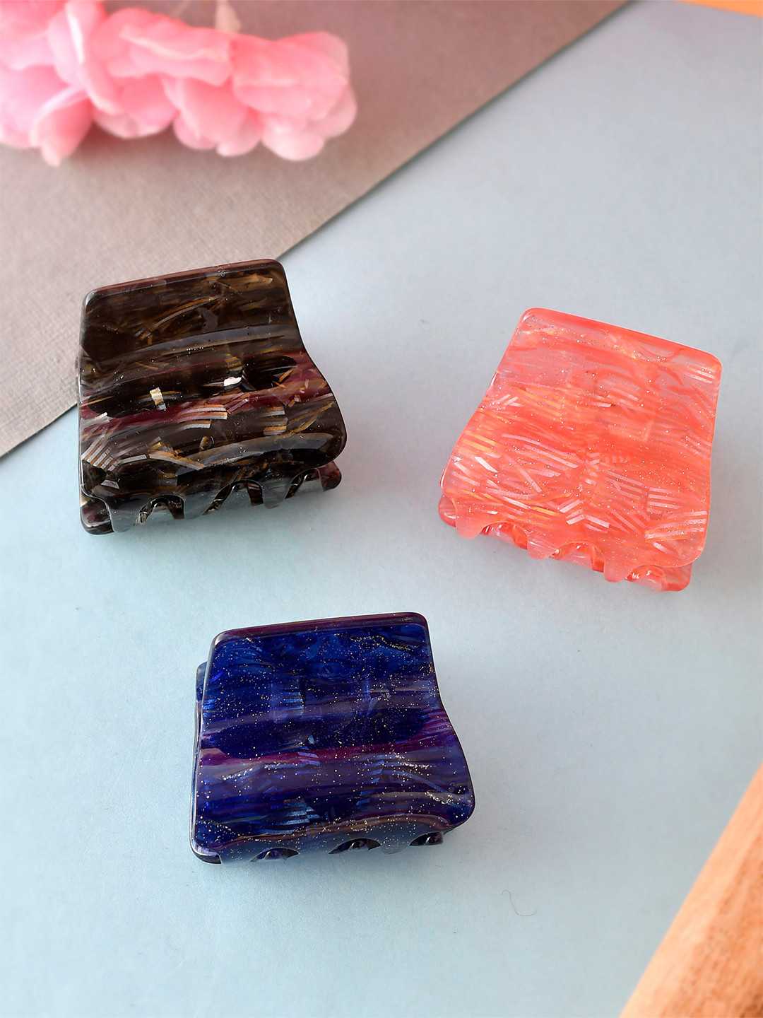 Silvermerc Designs Women Black & Peach-Coloured Set of 3 Claw Clip