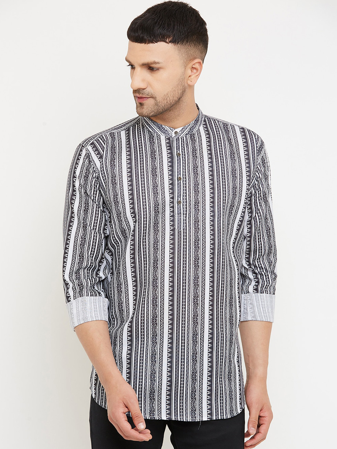 Armaan Ethnic Men Black & White Printed Cotton Kurta