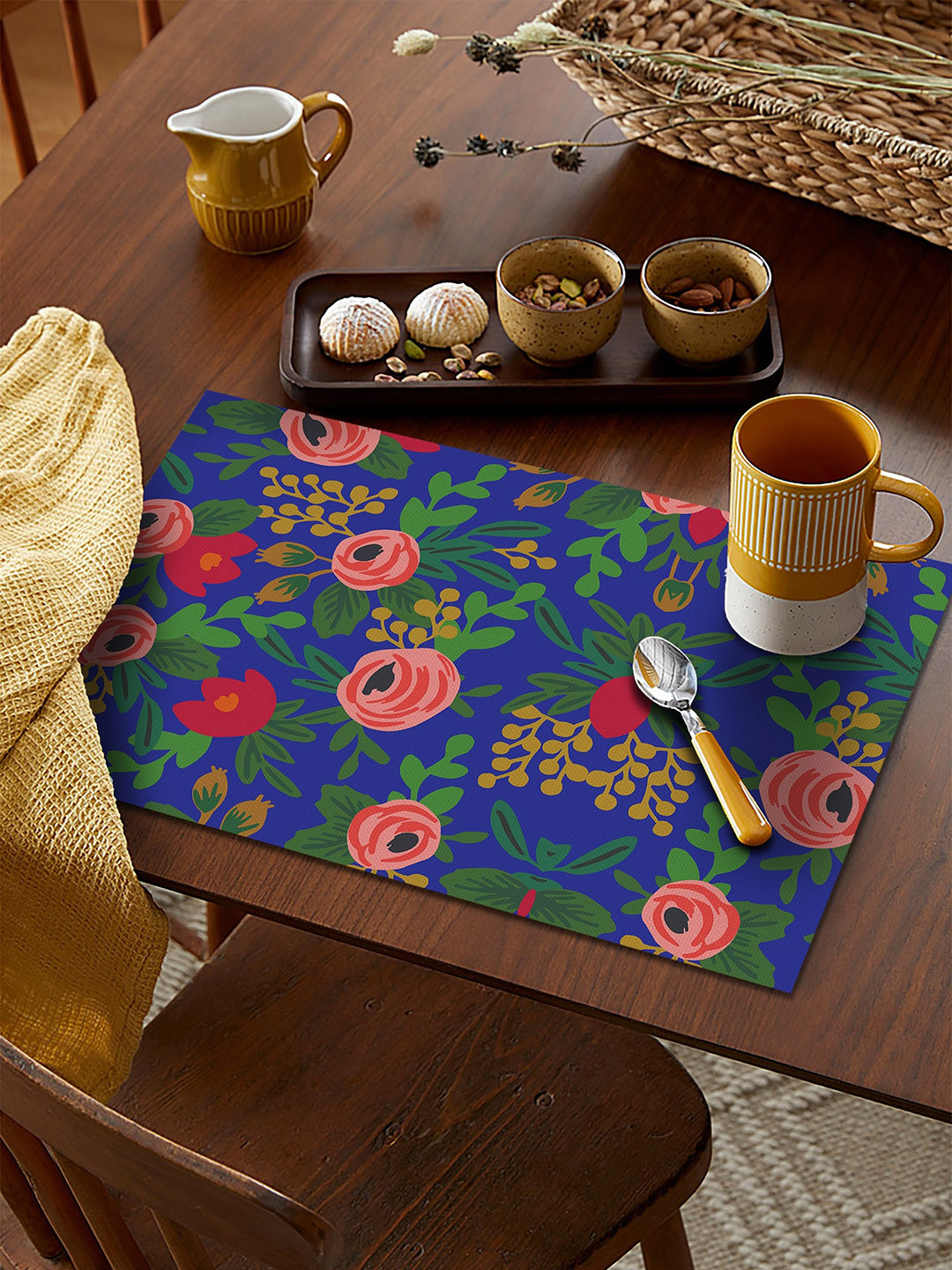 AEROHAVEN Set Of 4 Blue Floral Printed Table Placemats