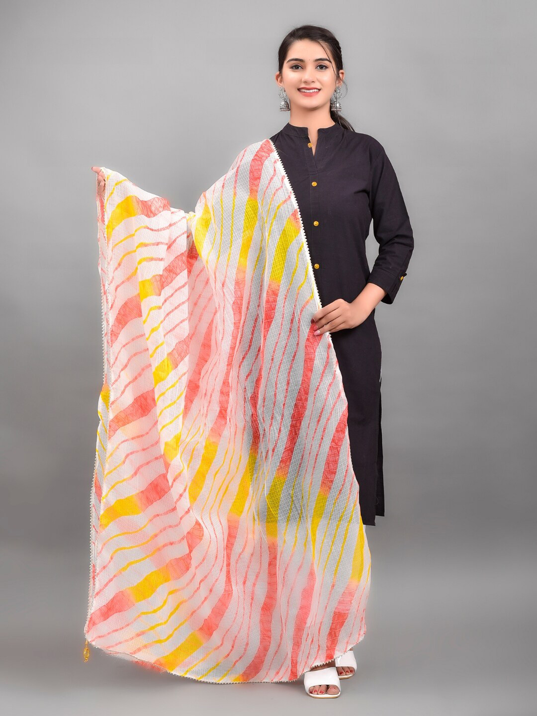 Apratim White & Coral Pink Printed Leheriya Dupatta