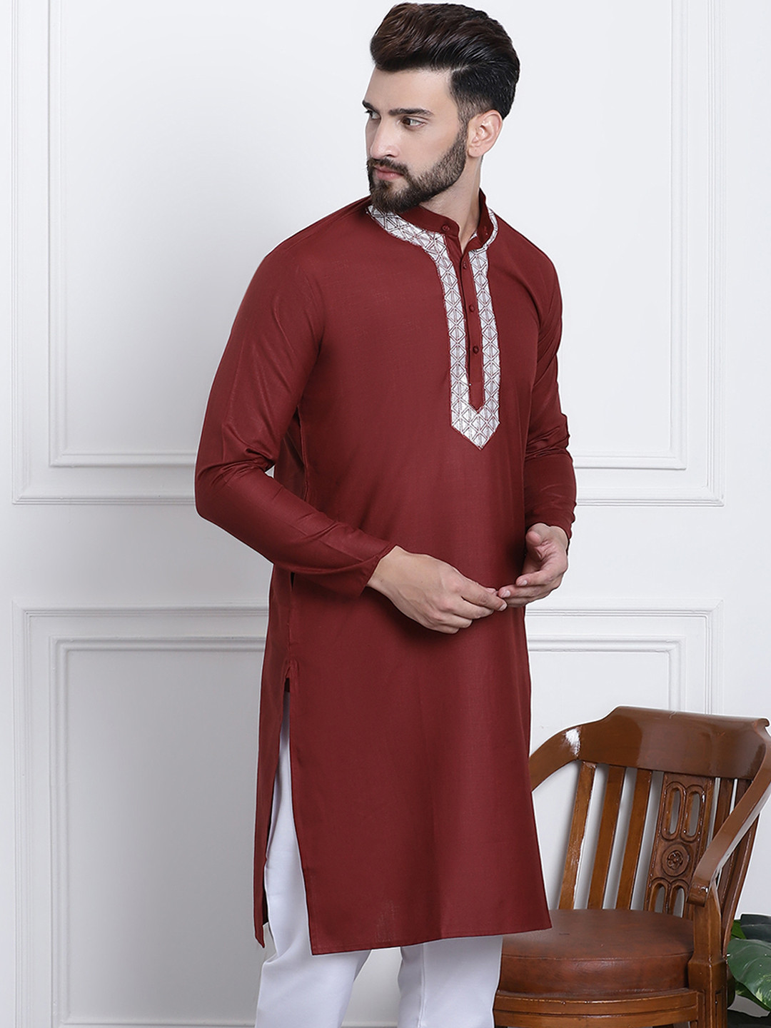 SOJANYA Men Maroon & Silver Pure Cotton Yoke Design Gotta Patti Kurta