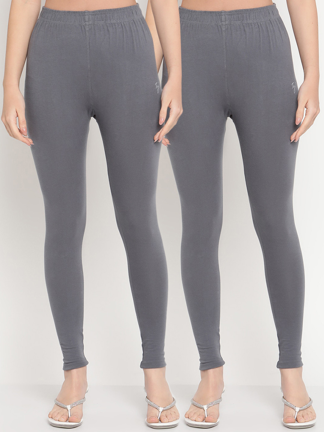 TAG 7 Women Grey Pack of 2 Solid Straight-Fit Ankle Length Leggings