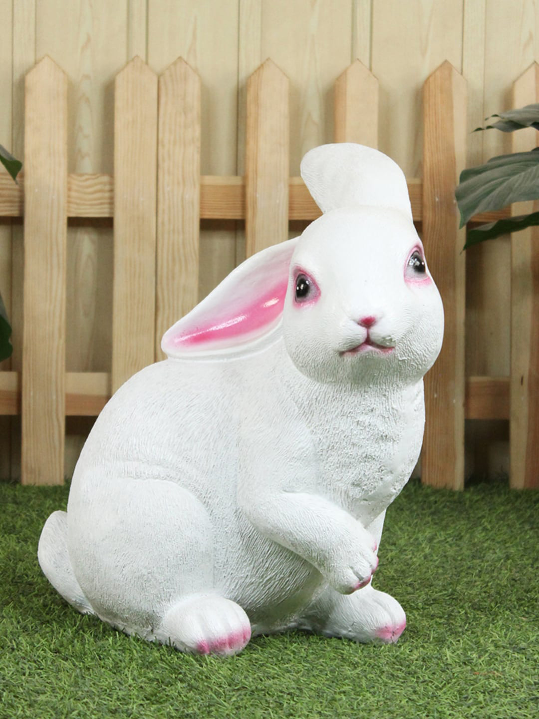 Wonderland White Big Rabbit Resin Statue