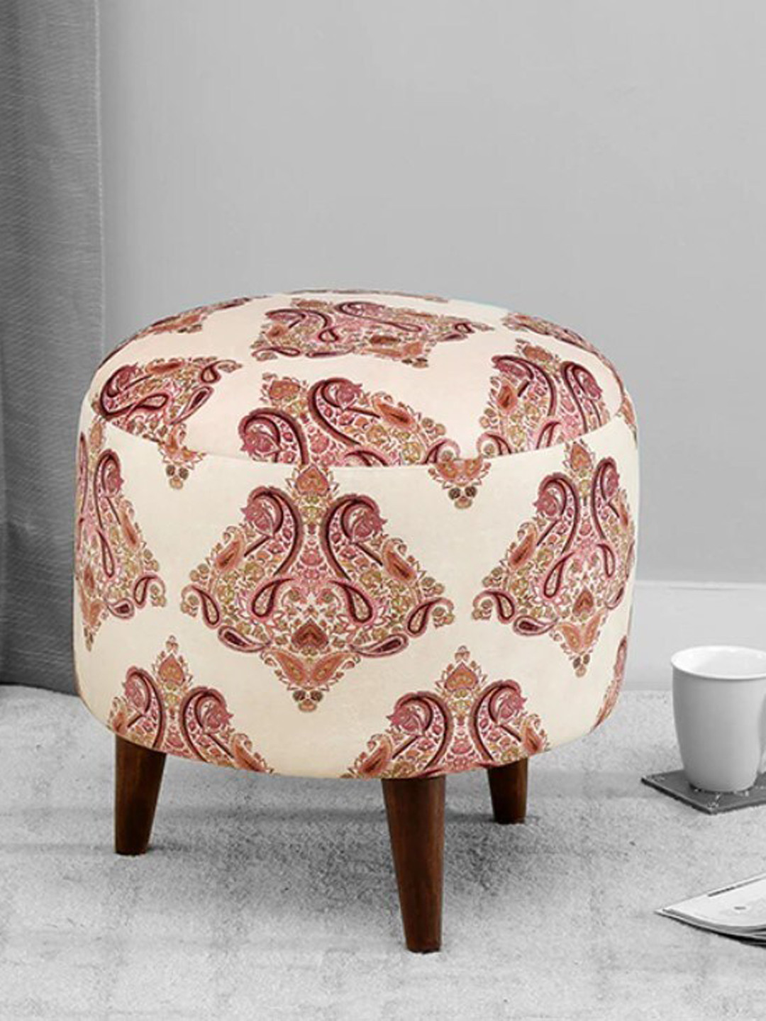 GLOBALLY INDIAN Off-White & Red Printed Round Ottomans