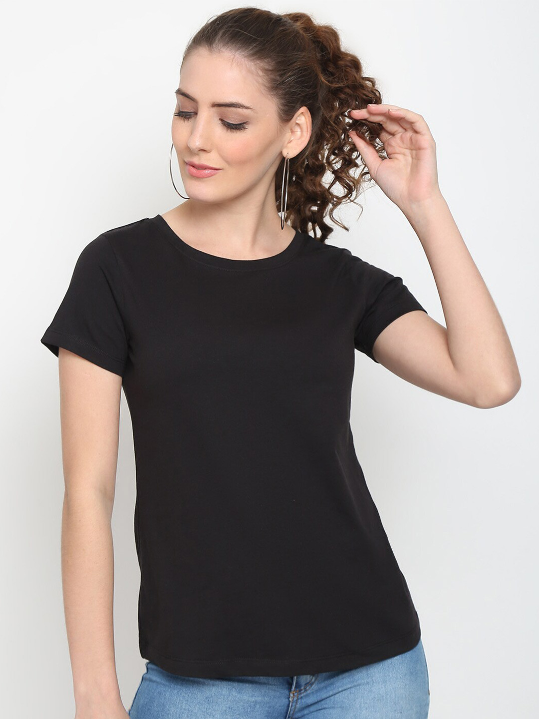 UnaOne Women Black Regular Fit Cotton T-shirt