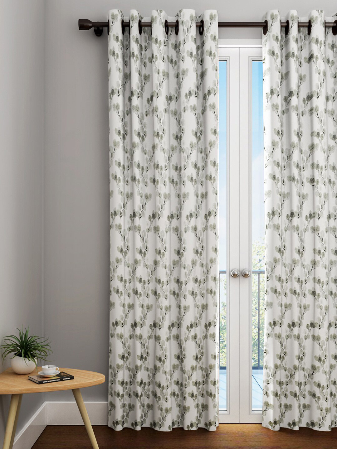URBAN DREAM Green Floral Long Door Curtain