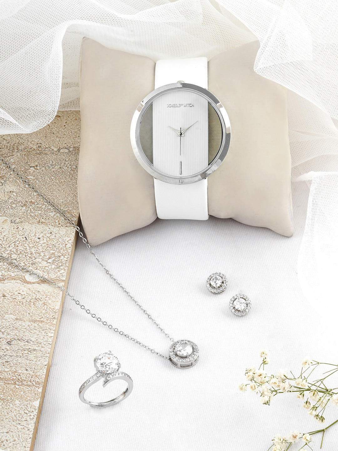 JOKER & WITCH Women White & Silver-Toned Watch Gift Set