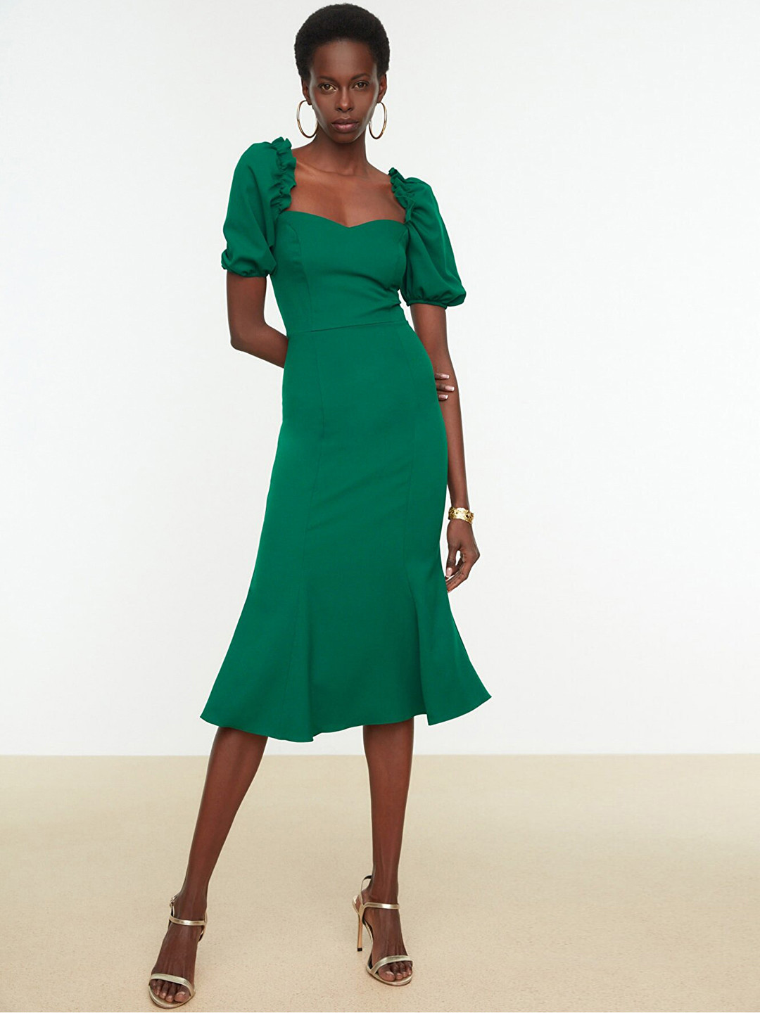 Trendyol Green Puff Sleeves Midi Sheath Dress