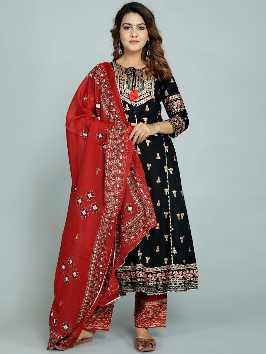 gvs shoppe Black Ethnic Motifs Embroidered Empire Kurta with Trousers & With Dupatta