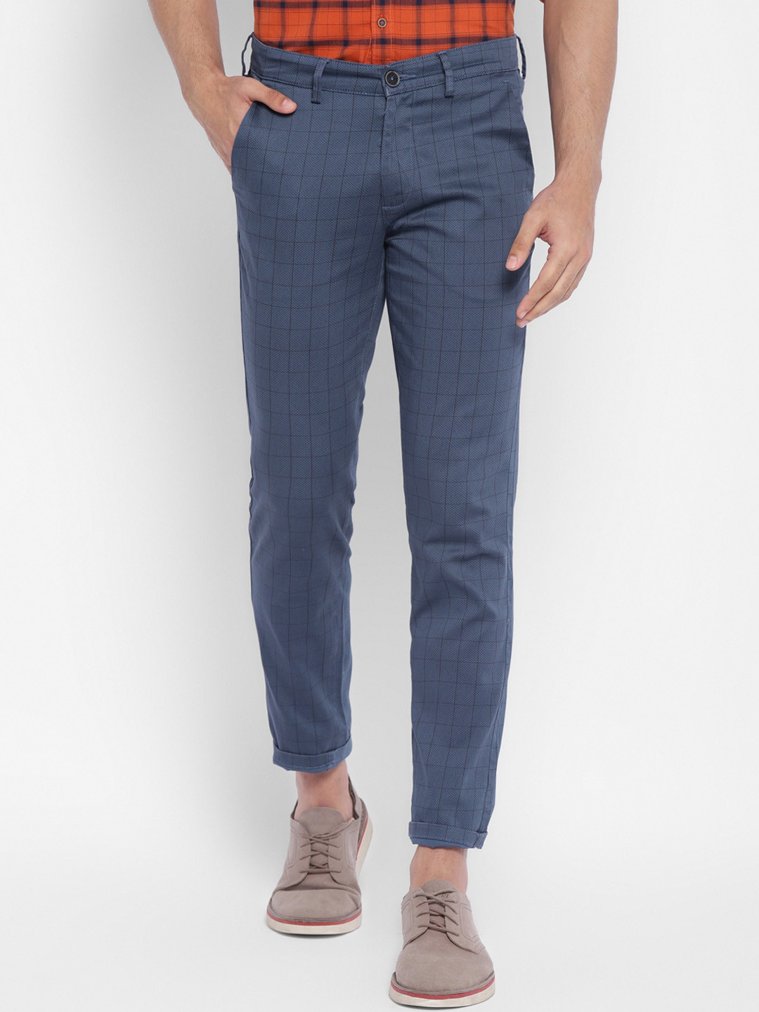 Turtle Men Blue Checked Tapered Fit Cotton Trousers