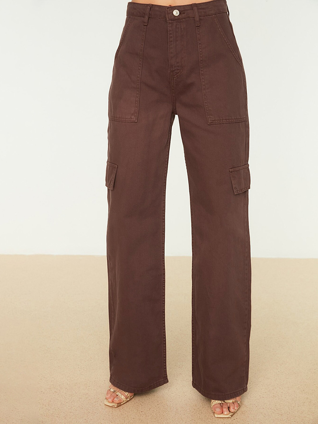 Trendyol Women Brown Wide Leg High-Rise Cargo Jeans