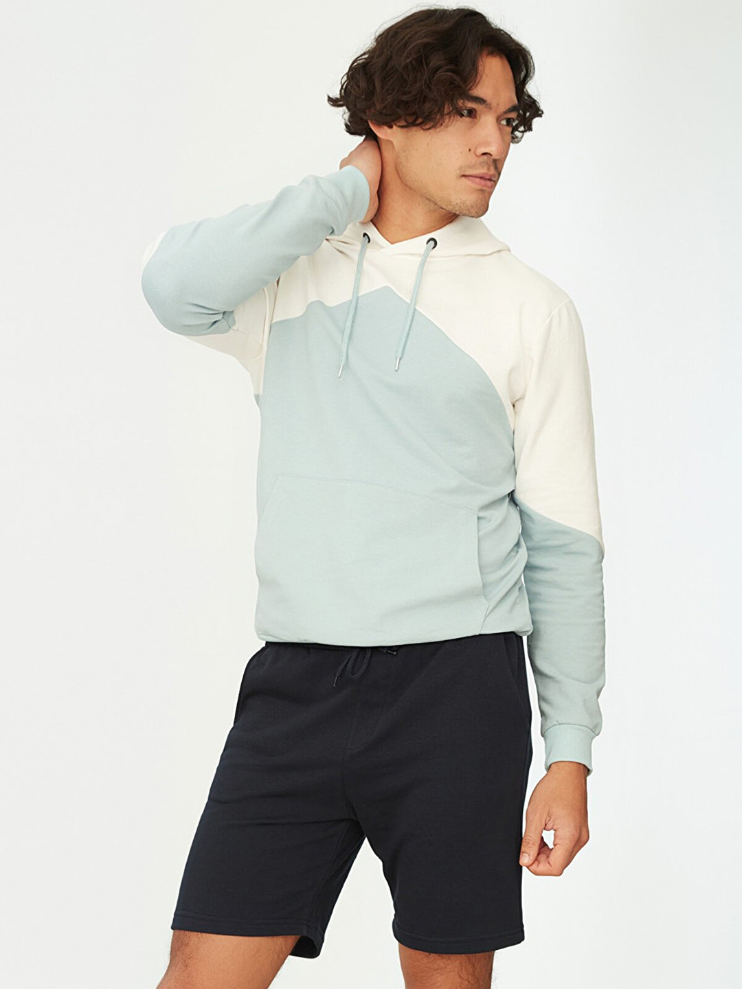 Trendyol Men Navy Blue Solid Shorts