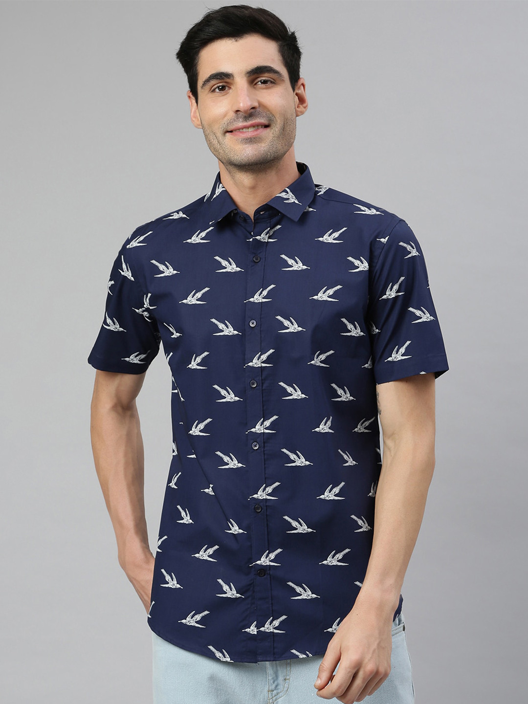 MR BUTTON Men Blue & Off White Smart Slim Fit Printed Casual Shirt