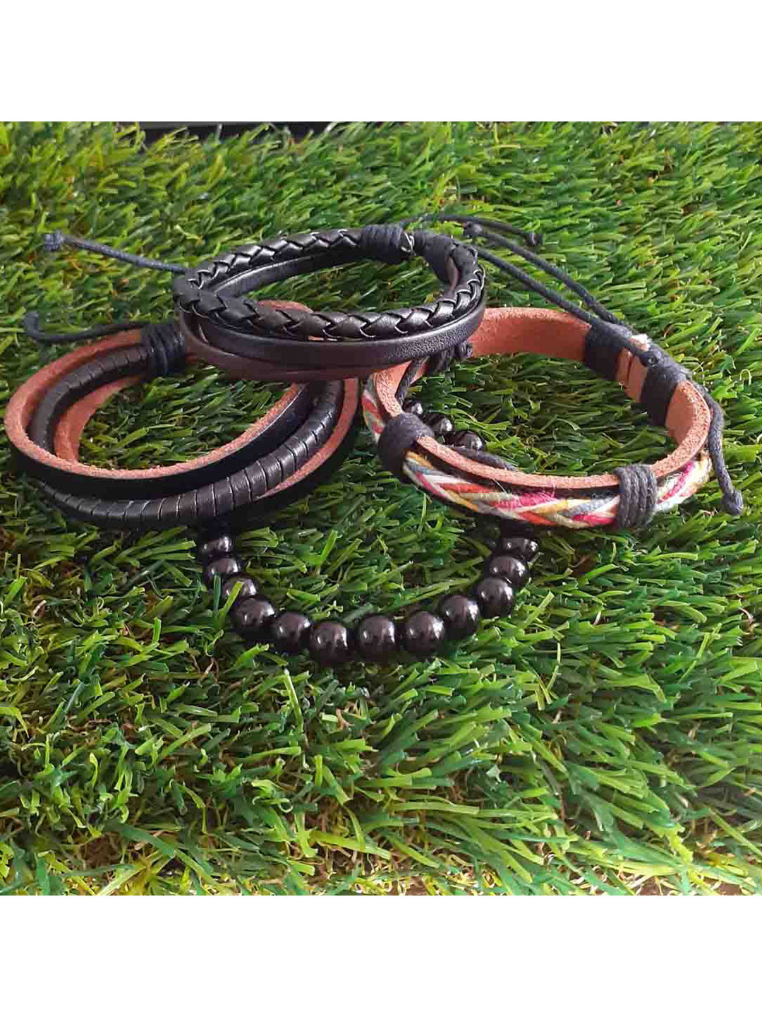 RICH AND FAMOUS Men Multicoloured Set of 4 Textured Leather Wraparound Bracelet