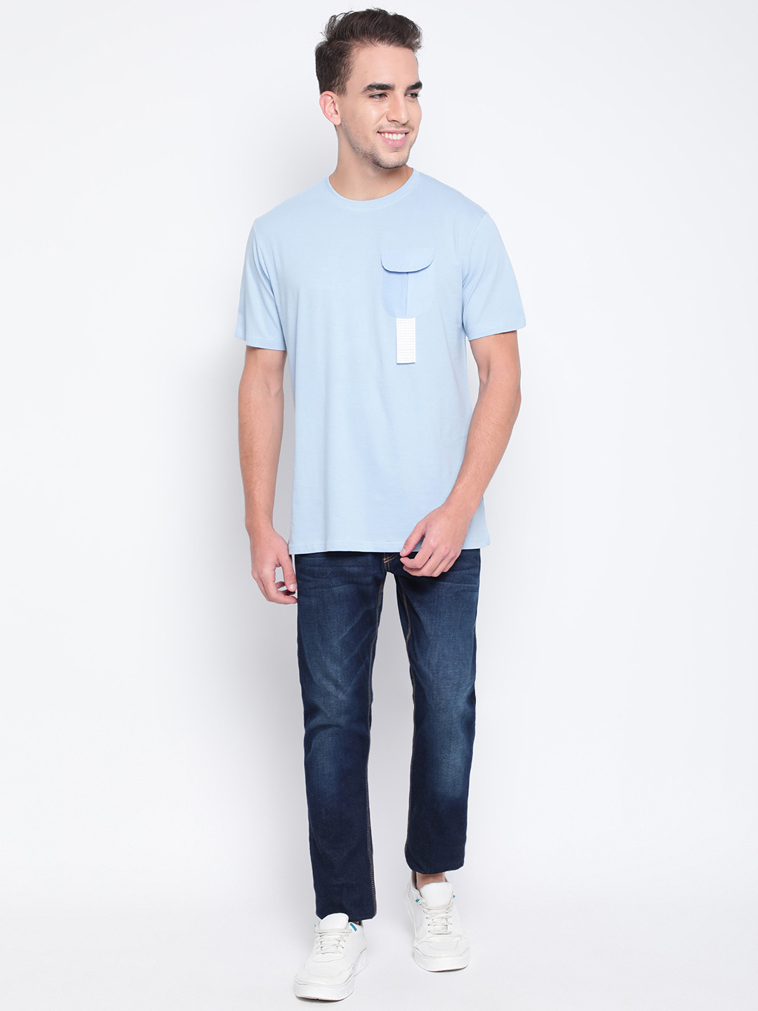 Belliskey Men Blue & White T-shirt