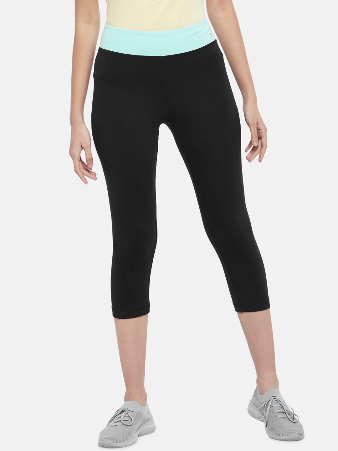 Ajile by Pantaloons Women Black Tights
