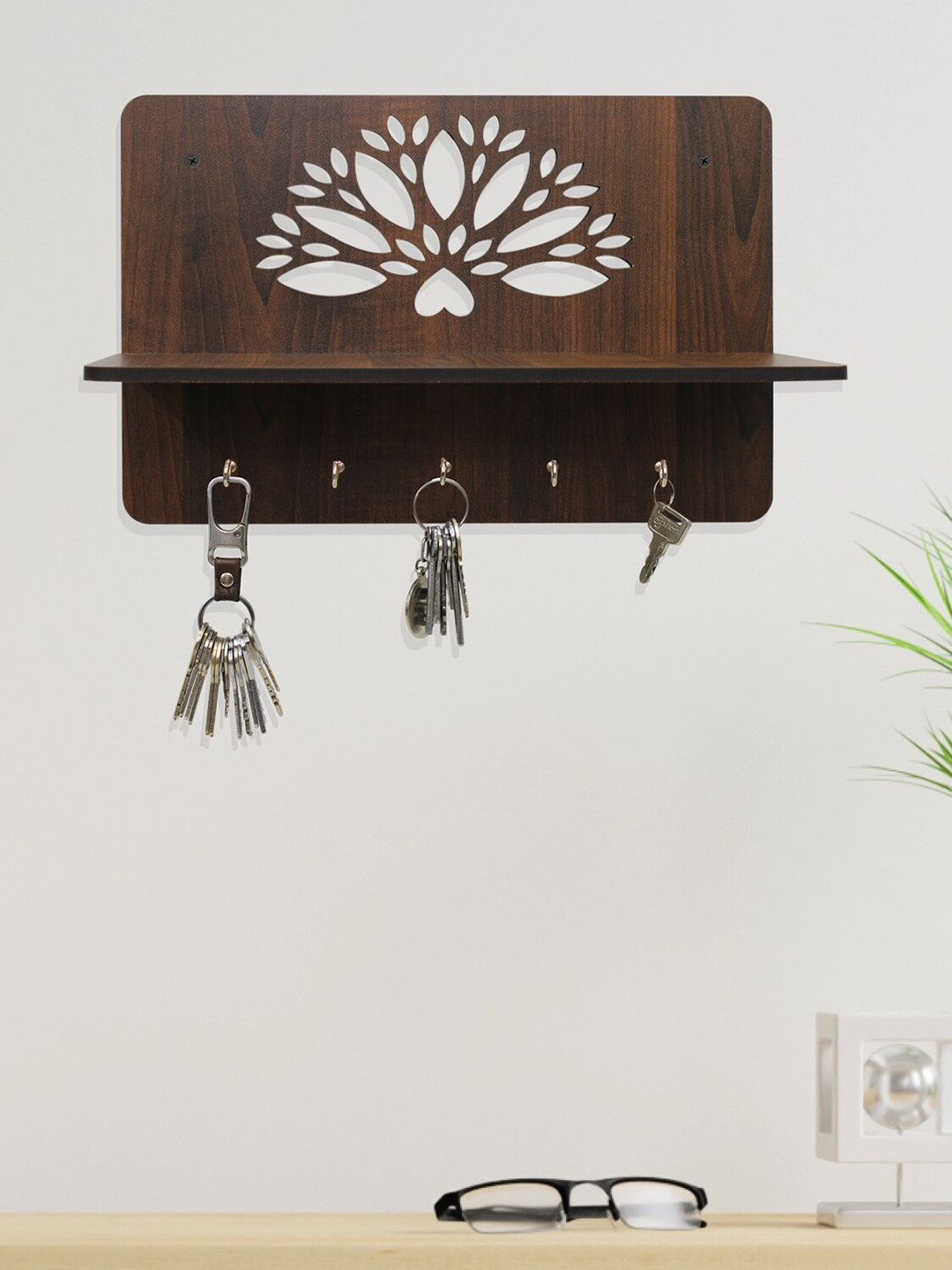 RANDOM Coffee Brown Floral Textured Key Holder With 5 Hooks