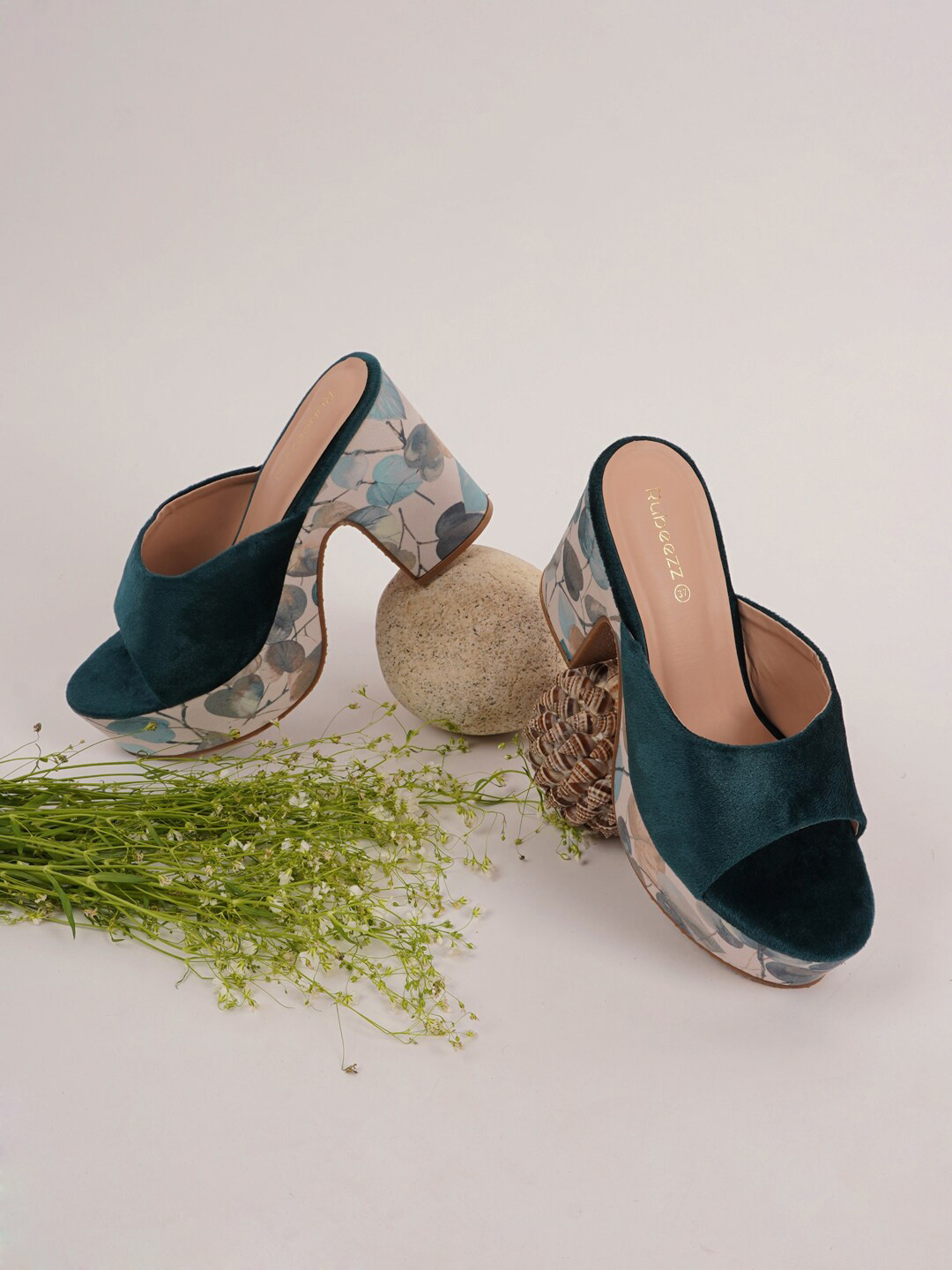 Rubeezz Green Printed Party Block Heels