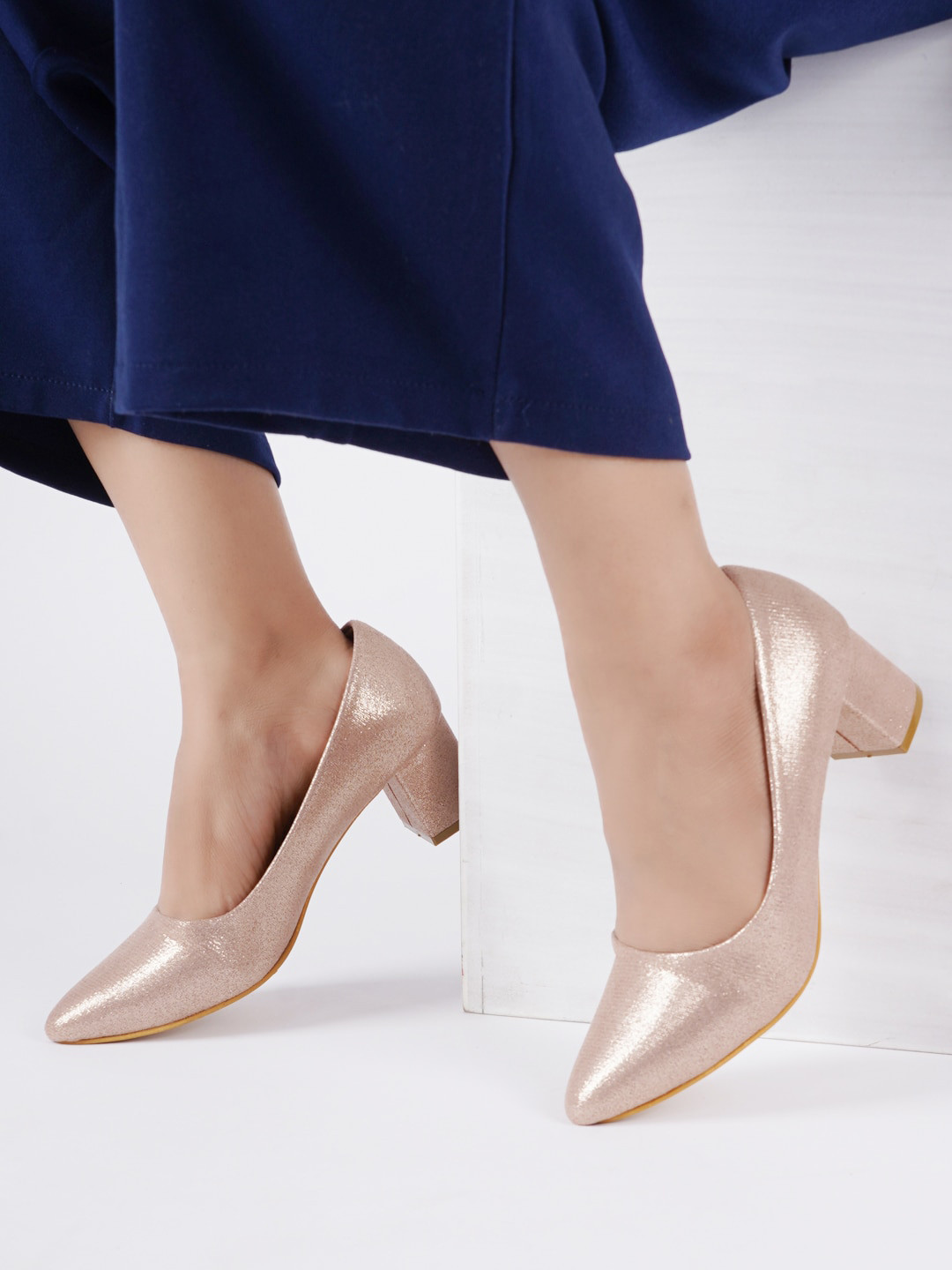 Rubeezz Rose Gold Party Block Pumps