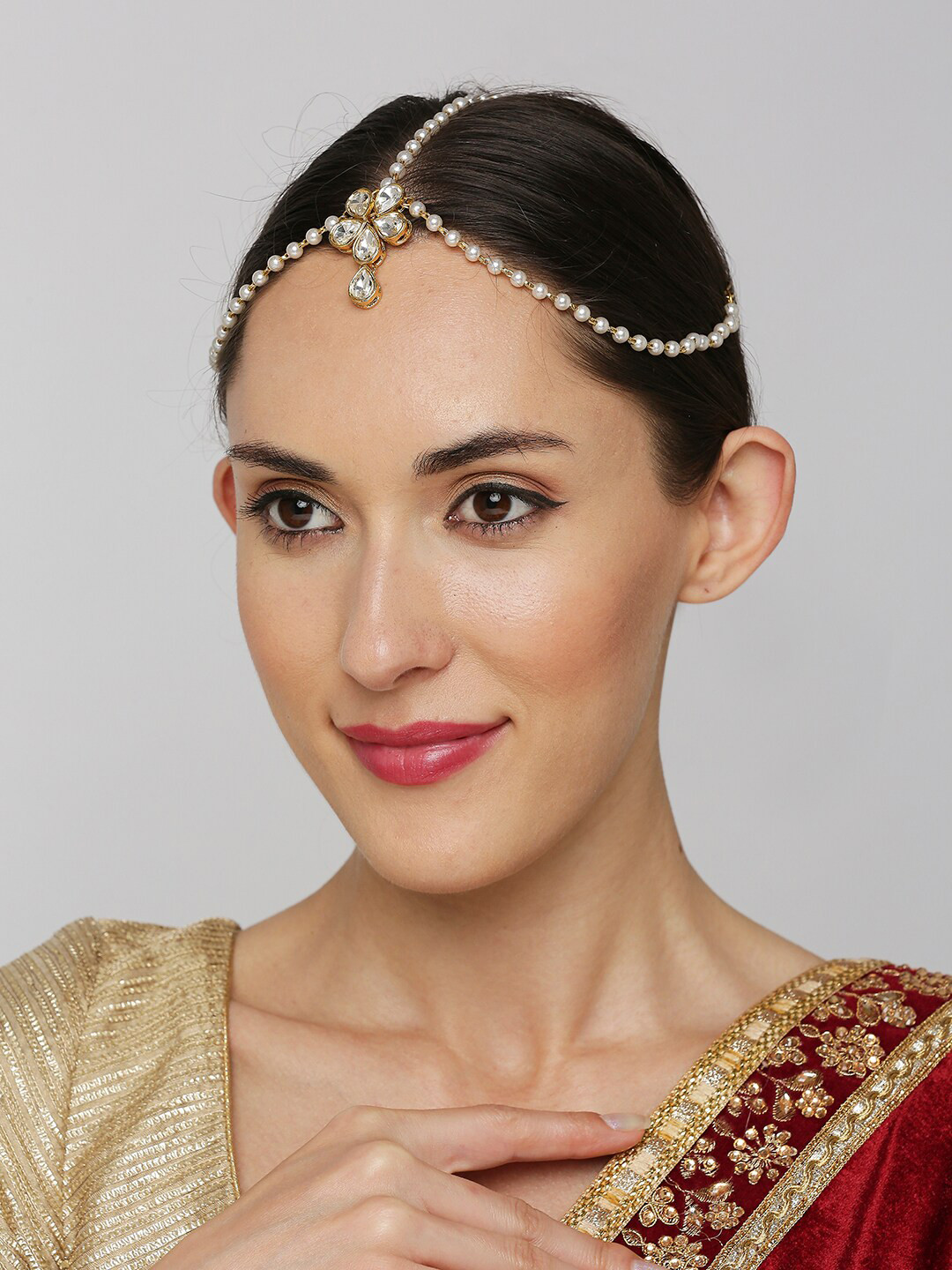 OOMPH Gold-Toned White Kundan-Studded Pearl Beaded Handcrafted Matha Patti