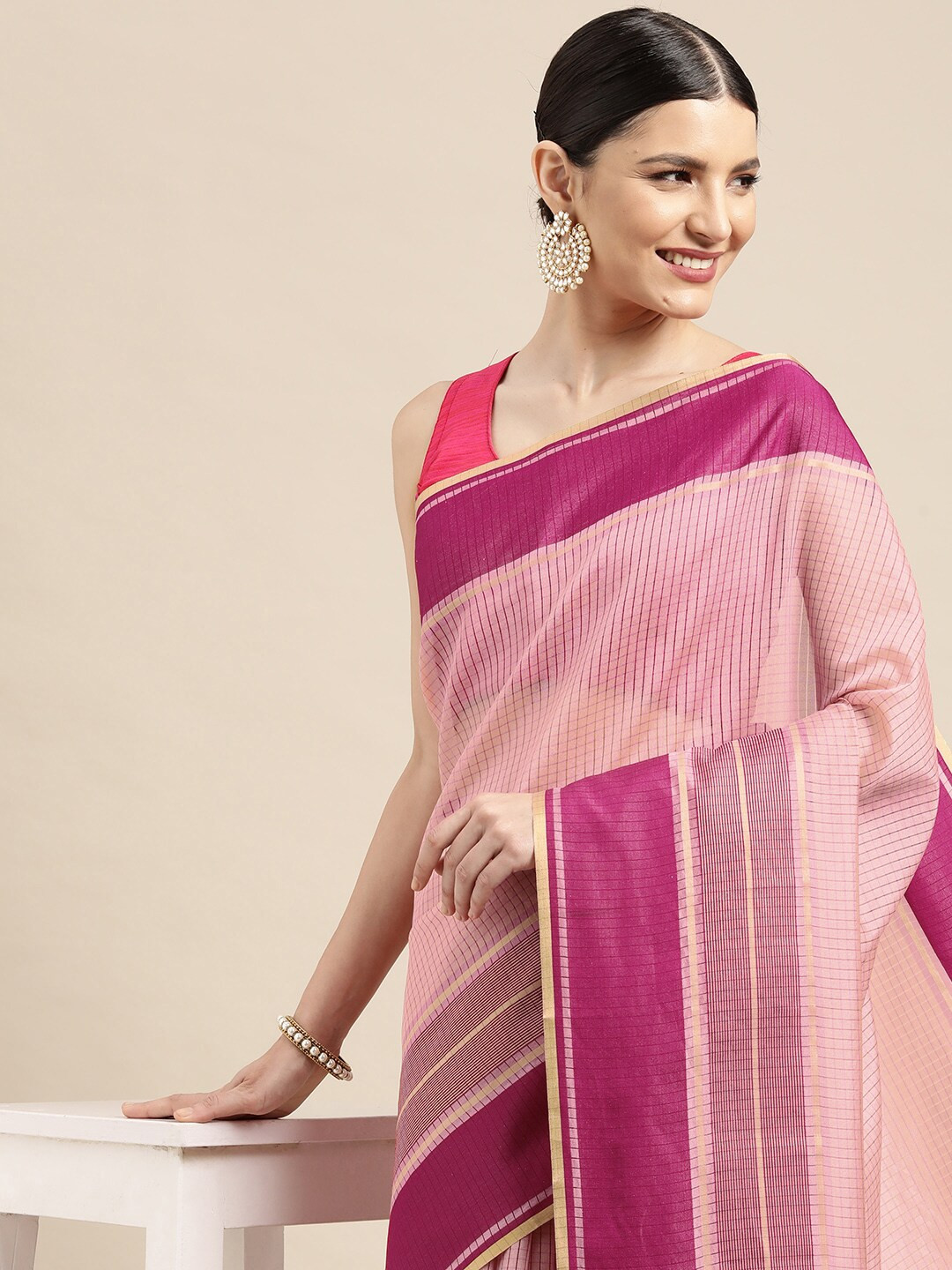 Leeza Store Dusty Pink Checked Woven Design Zari Silk Blend Mangalagiri Saree