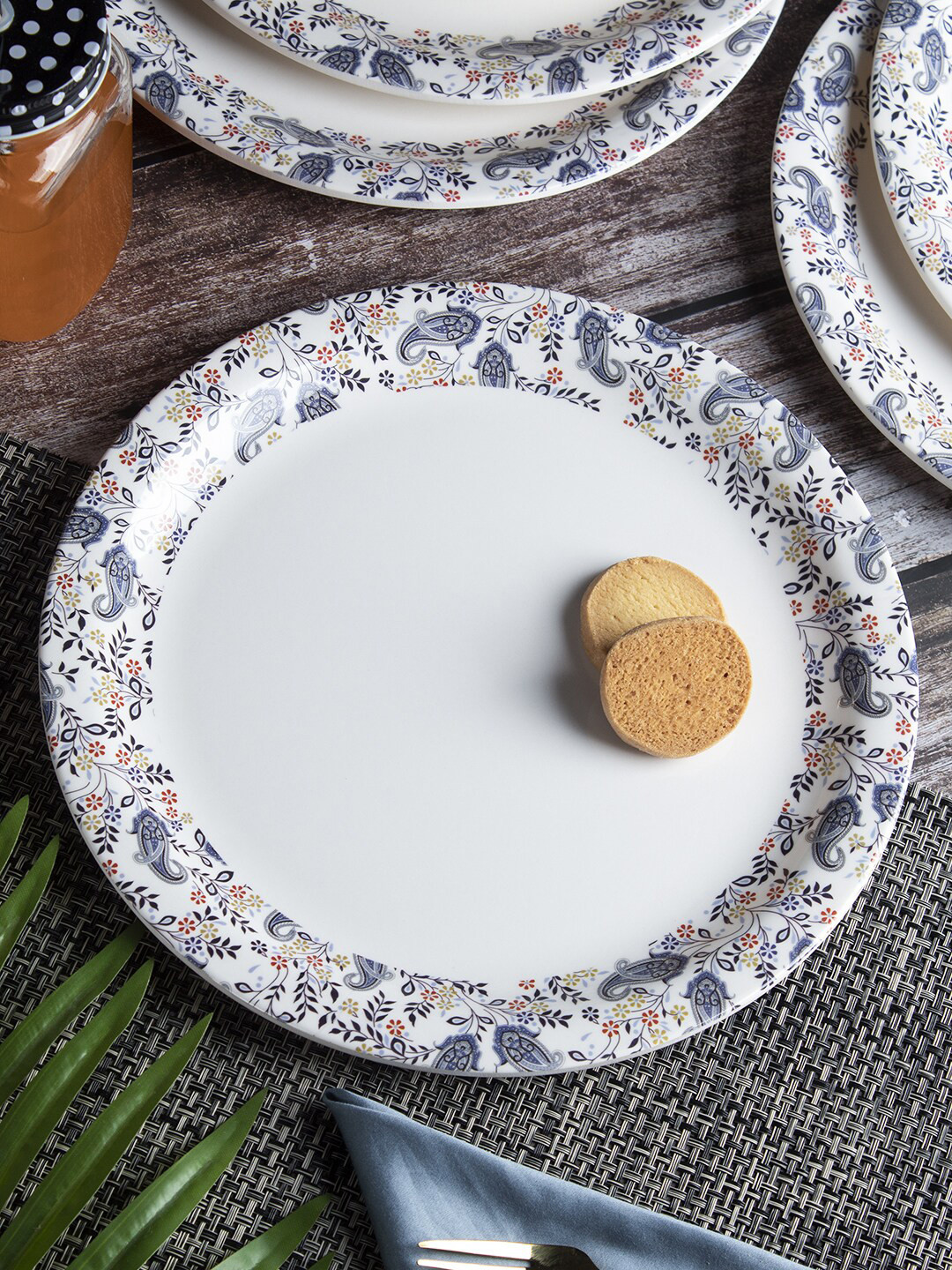 MARKET99 White & Grey 6 Pieces Printed Melamine Glossy Plates