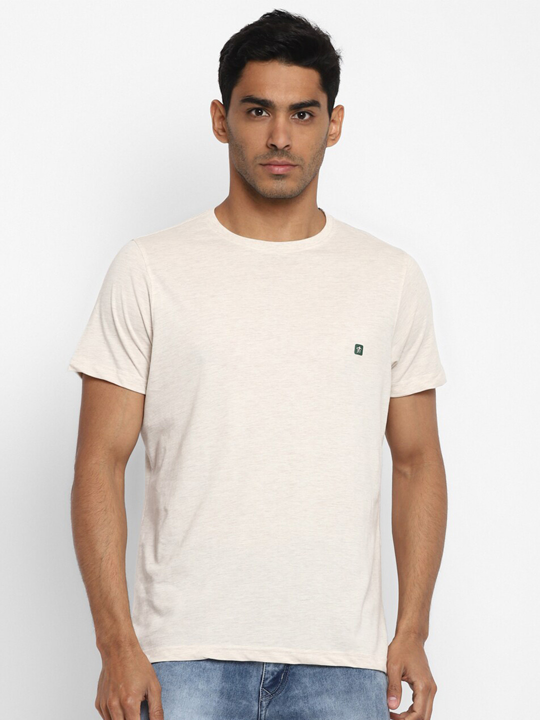 Turtle Men Cream-Coloured Pure Cotton Slim Fit T-shirt