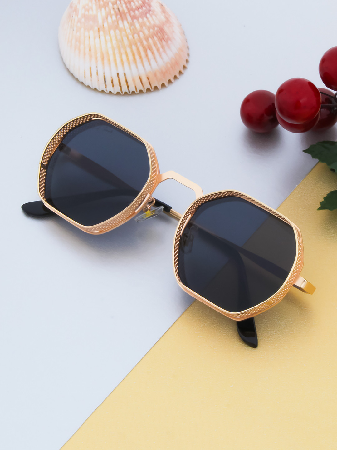 Ted Smith Unisex Aesthetic Metal Gold-Black Octagon Geometric Sunglasses With UV Protected Lens