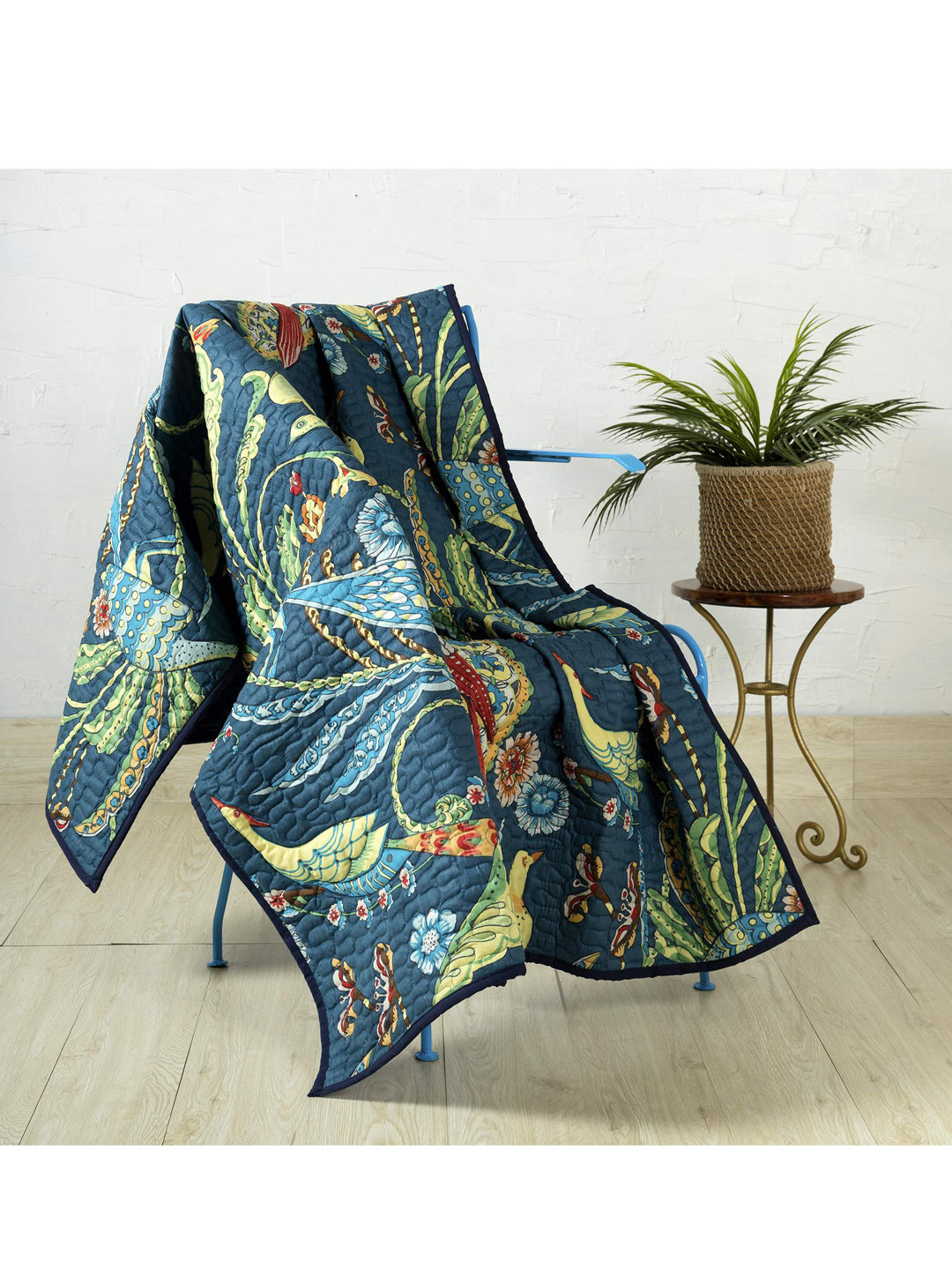 HANDICRAFT PALACE Blue Printed Quilted Cotton Throws