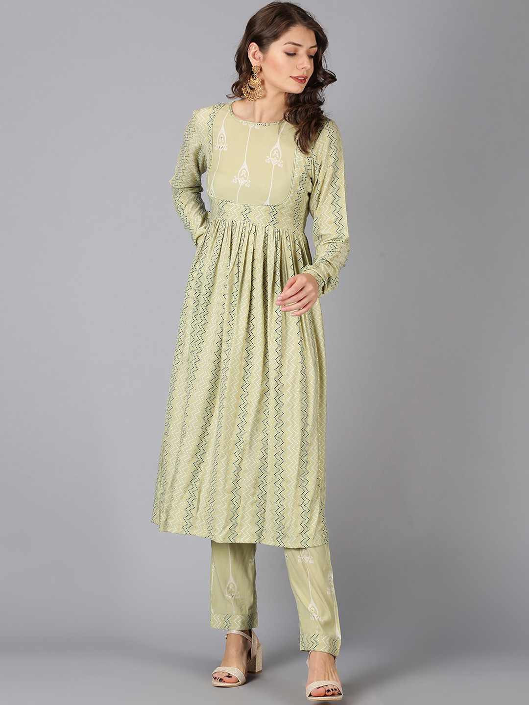 MADHURAM Women Lime Green Geometric Printed Kurta set