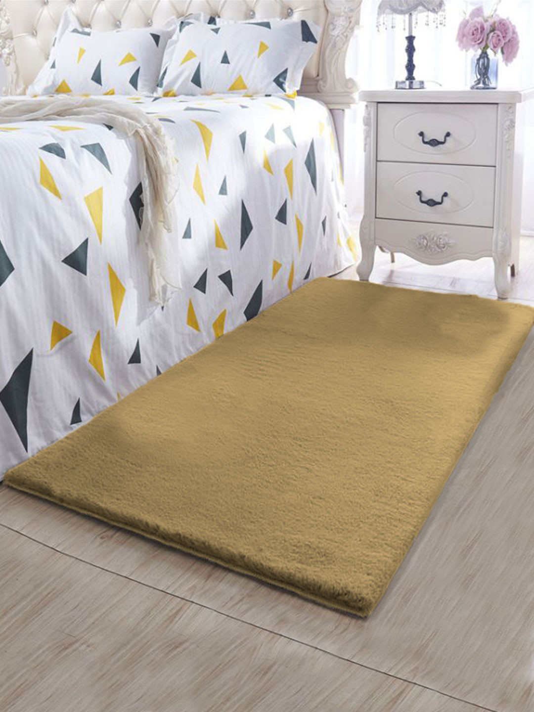 LUXEHOME INTERNATIONAL Brown Solid Ultra Soft Floor Runner